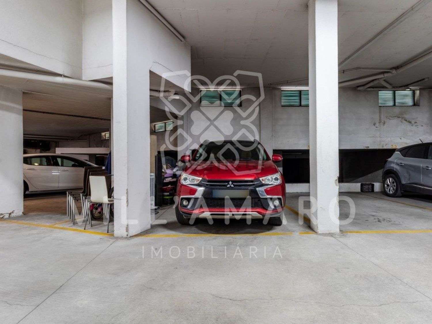 公寓 t3出售在Rua Padre Alfredo Fernandes de Brito - 停车位