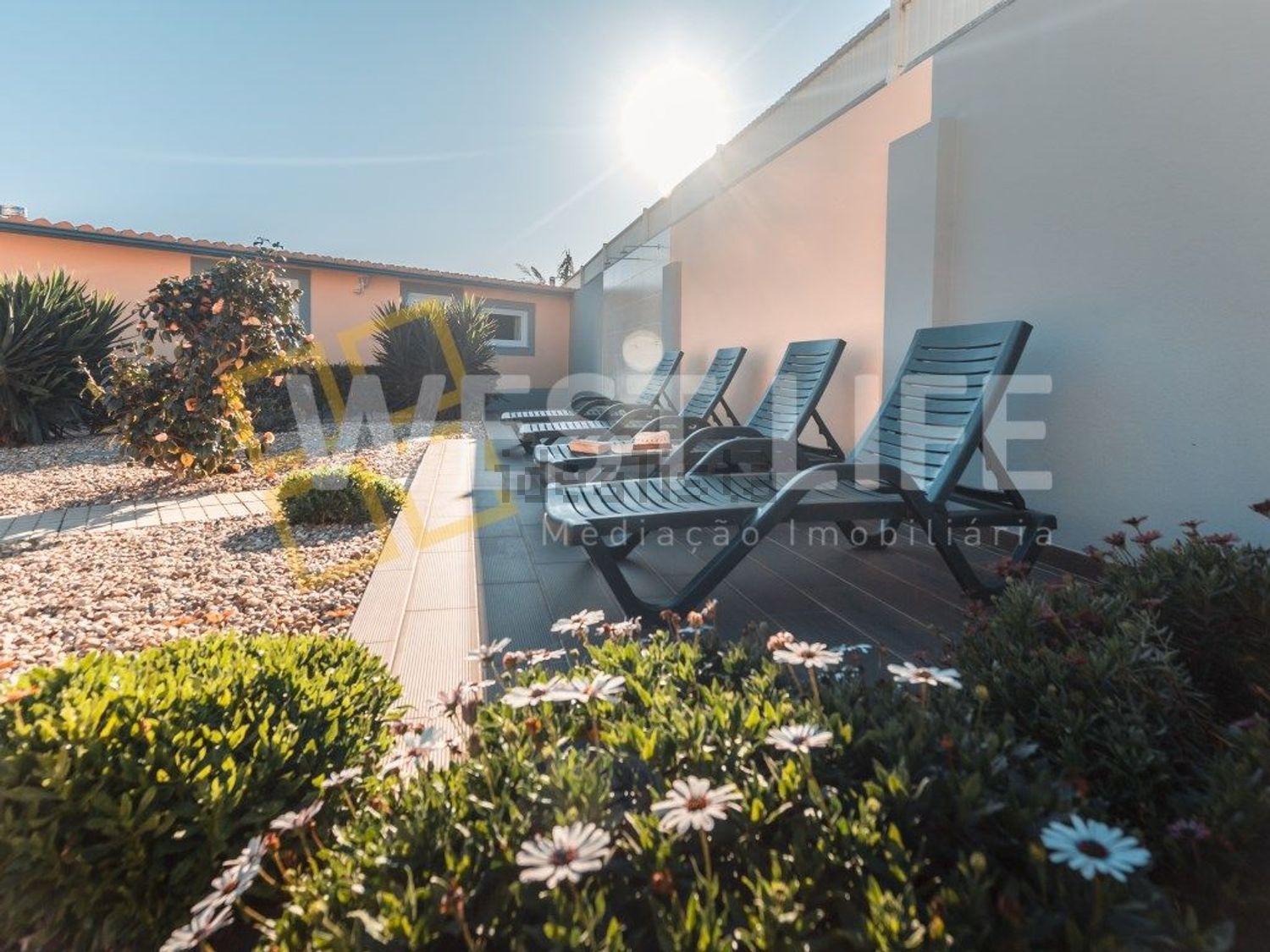 小楼房或独栋别墅出售在Centro - 阳台