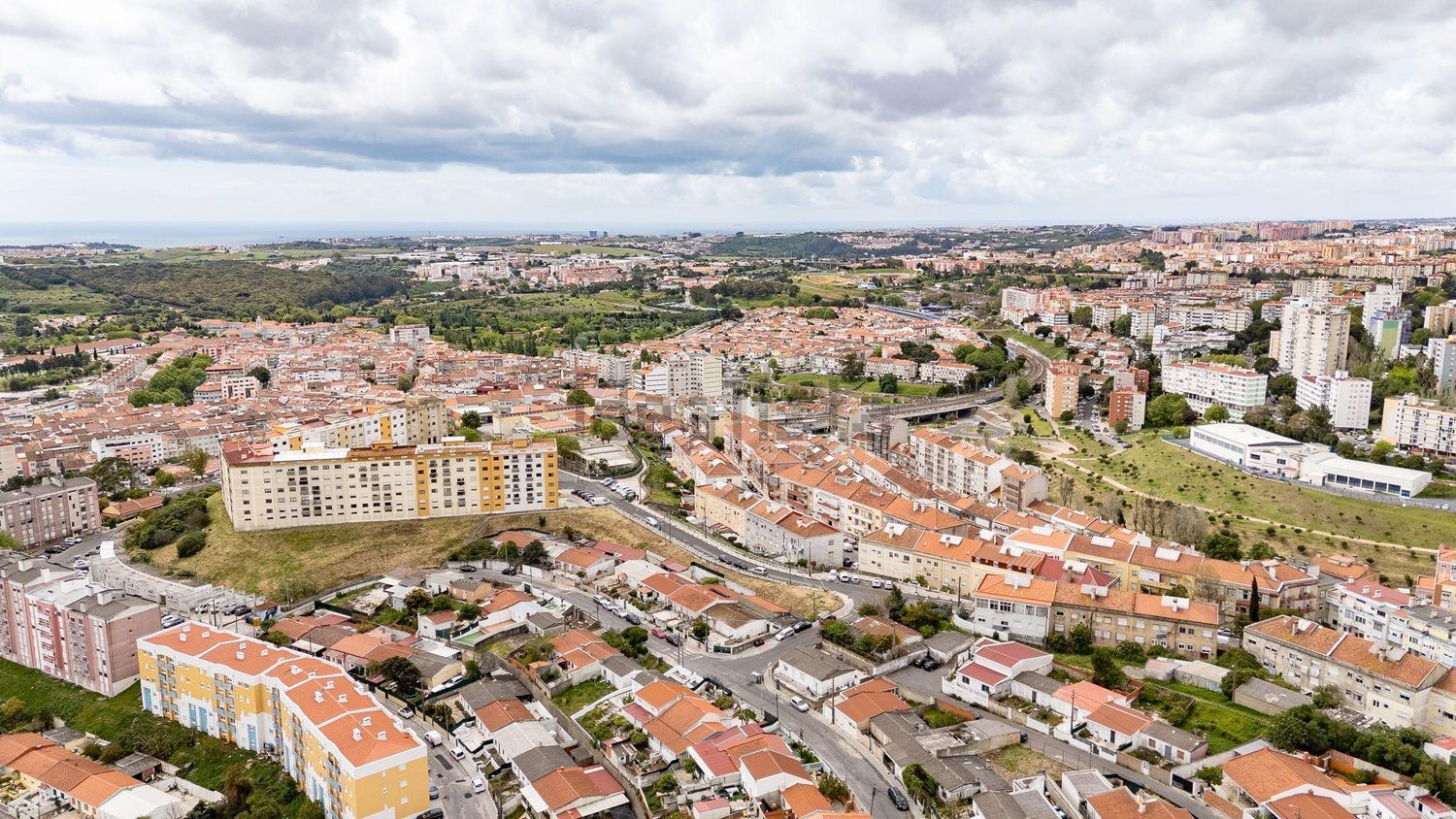 公寓 t2出售在Rua Arnaldo Fernandes de Almeida, 3 - 照片