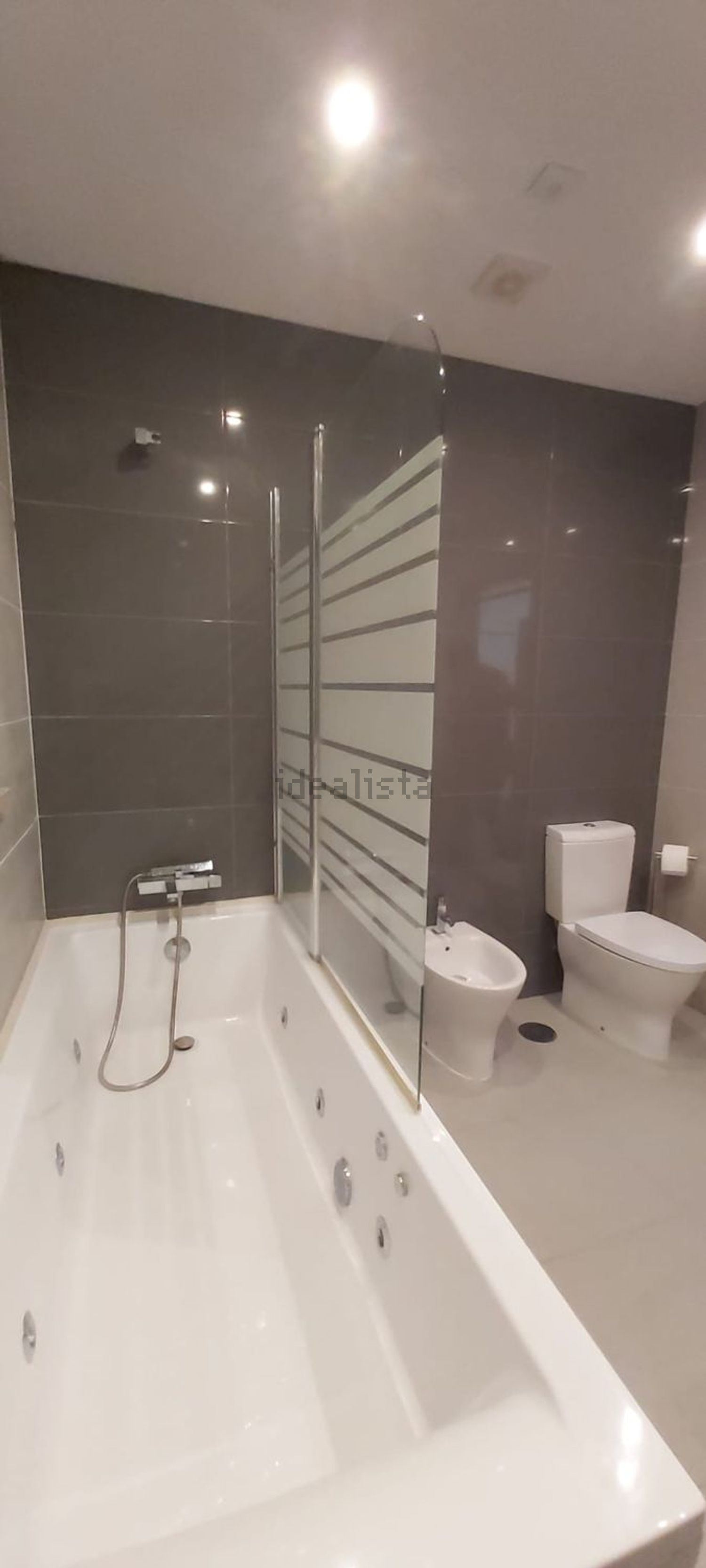 出租联排别墅在Rua Pôr do Sol, 18 - 卫生间