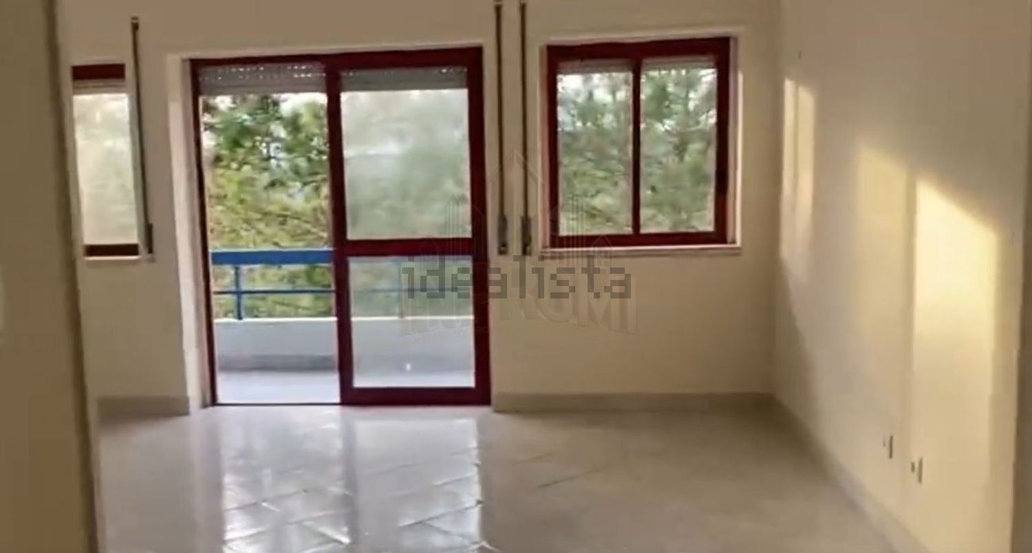 公寓 t1出售在Rua do Pedregal de Baixo - 居住