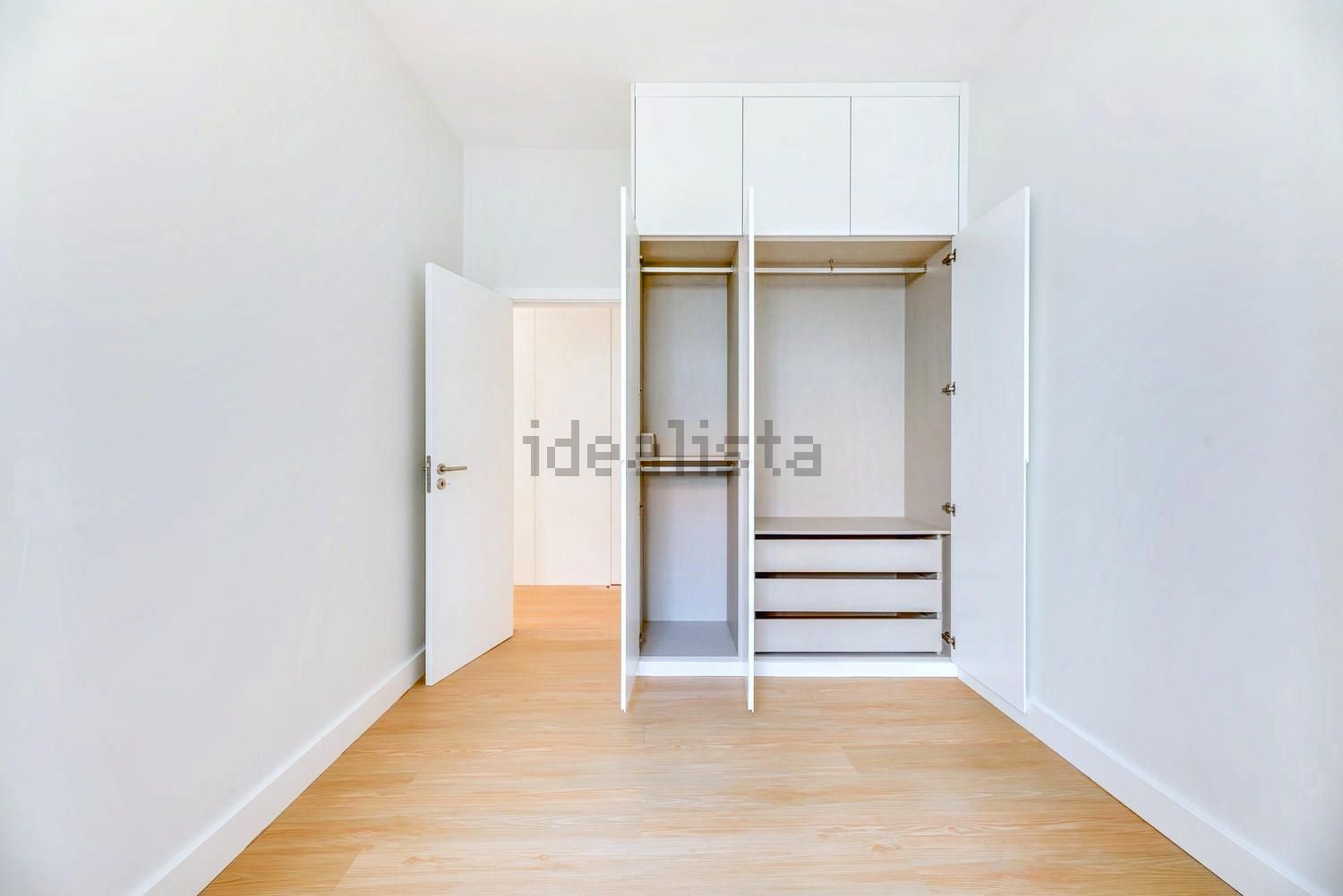 公寓 t2出售在Rua Tenente Viriato Correia de Lacerda, 18 - 卧室