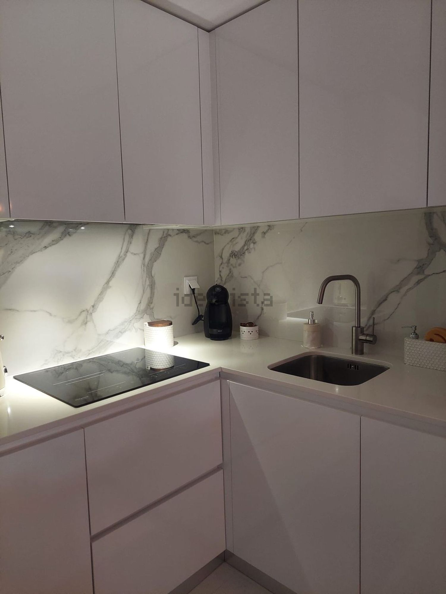 出租公寓 t2在Rua Movimento das Forças Armadas, 12 - 厨房