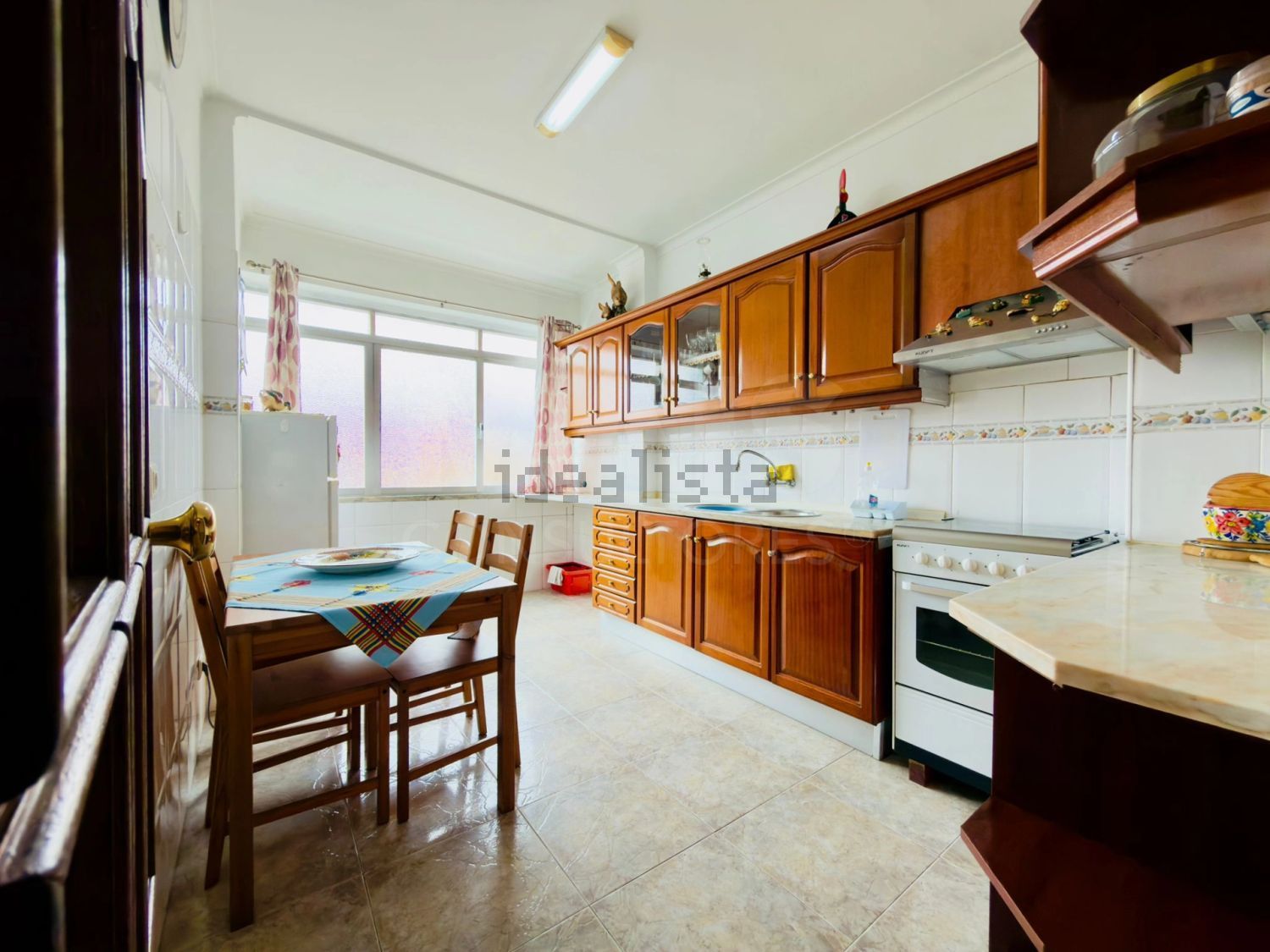 出租公寓 t2在Póvoa de Santa Iria e Forte da Casa - 厨房