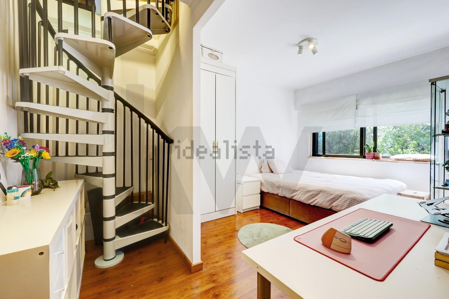 复式公寓出售在Rua Salgueiro Maia s/n - 详情