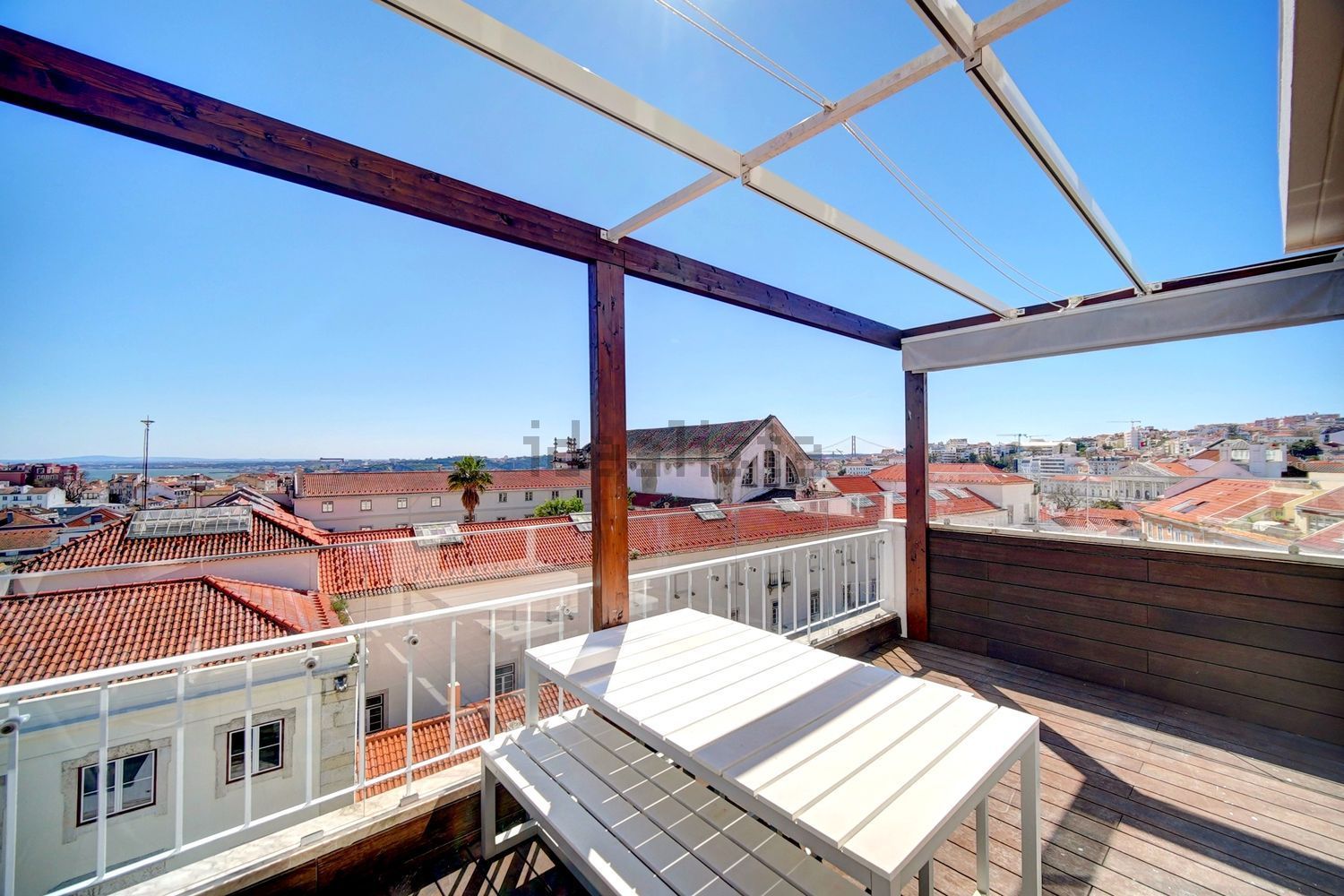 复式公寓出售在Rua da Academia das Ciências - 阳台