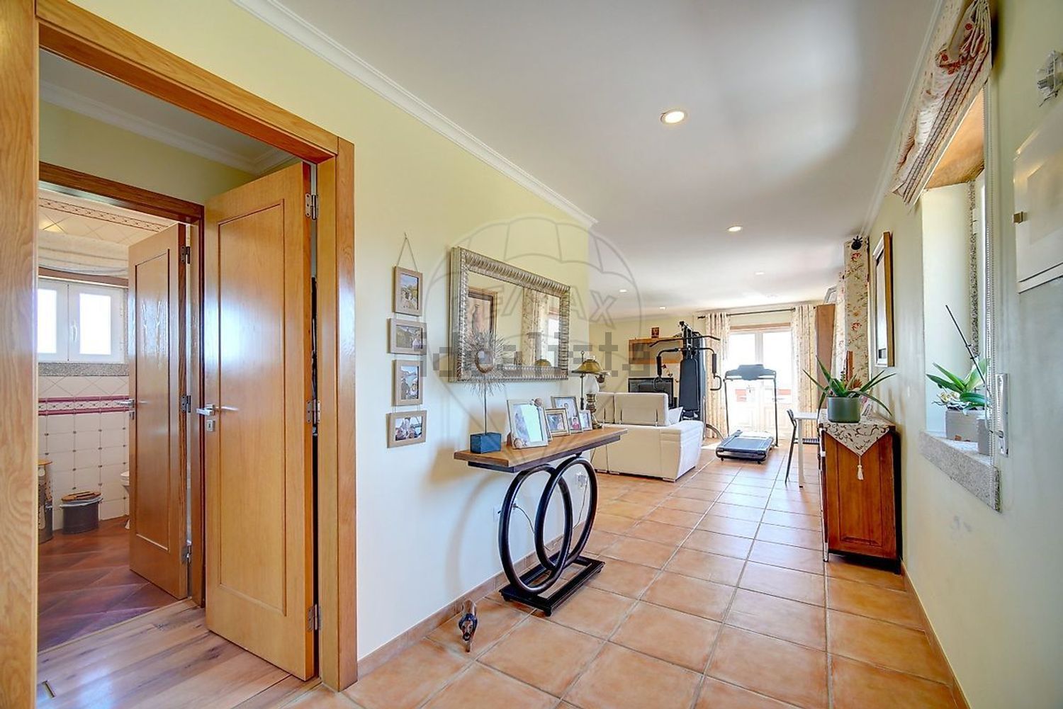 小楼房或独栋别墅出售在São Quintino - 厨房