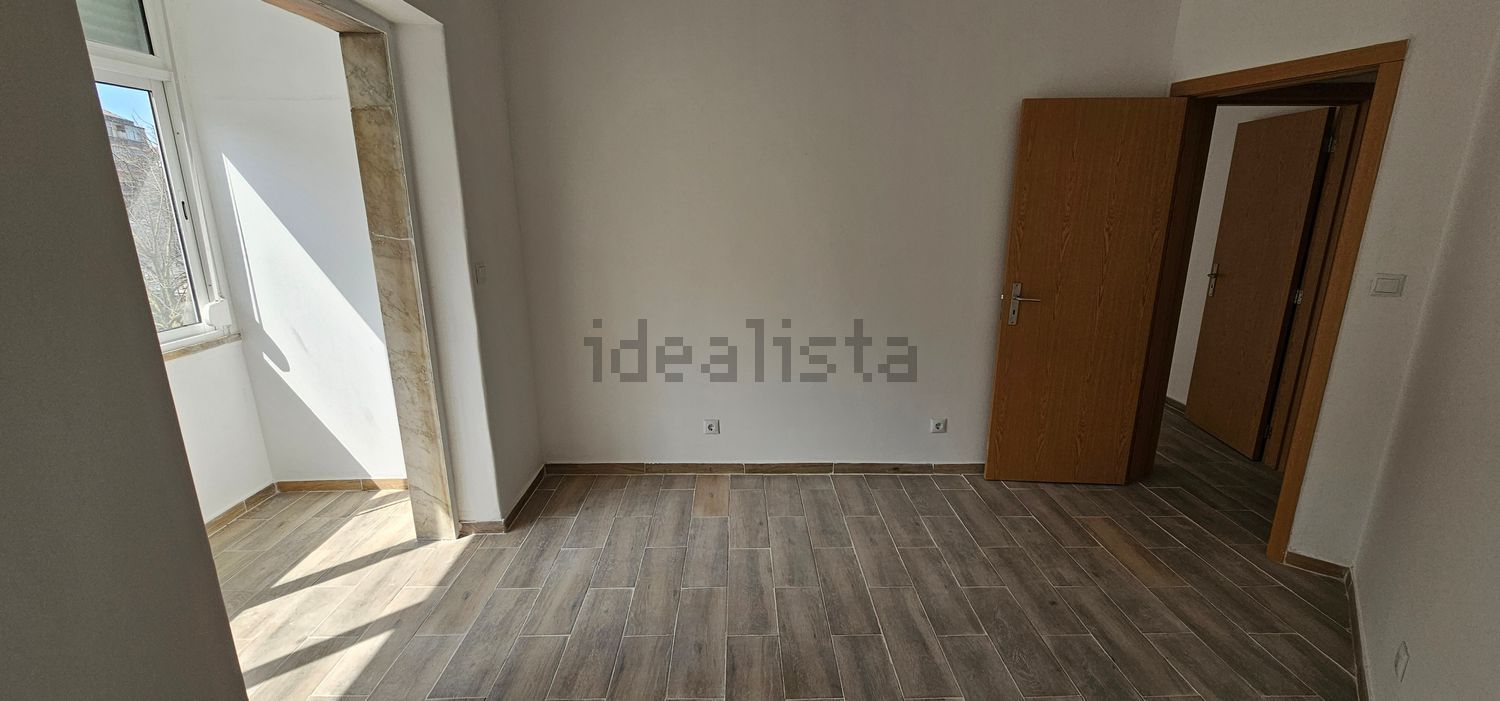 出租公寓 t2在Rua General Justiniano Padrel, 14 - 居住