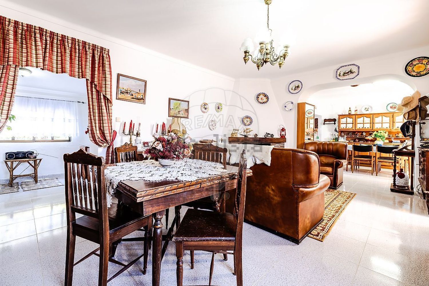 小楼房或独栋别墅出售在Rua do Rio Velho - 客厅