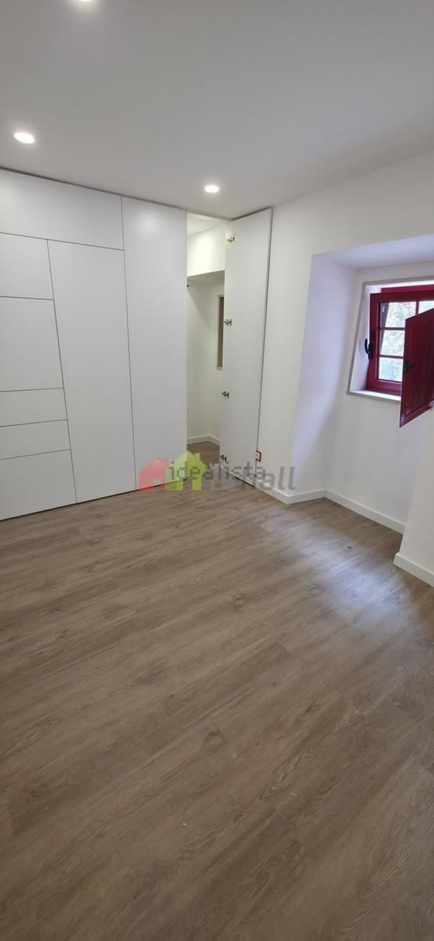 出租小楼房或别墅在Rua Conselheiro Joaquim António D'Aguiar s/n - 居住