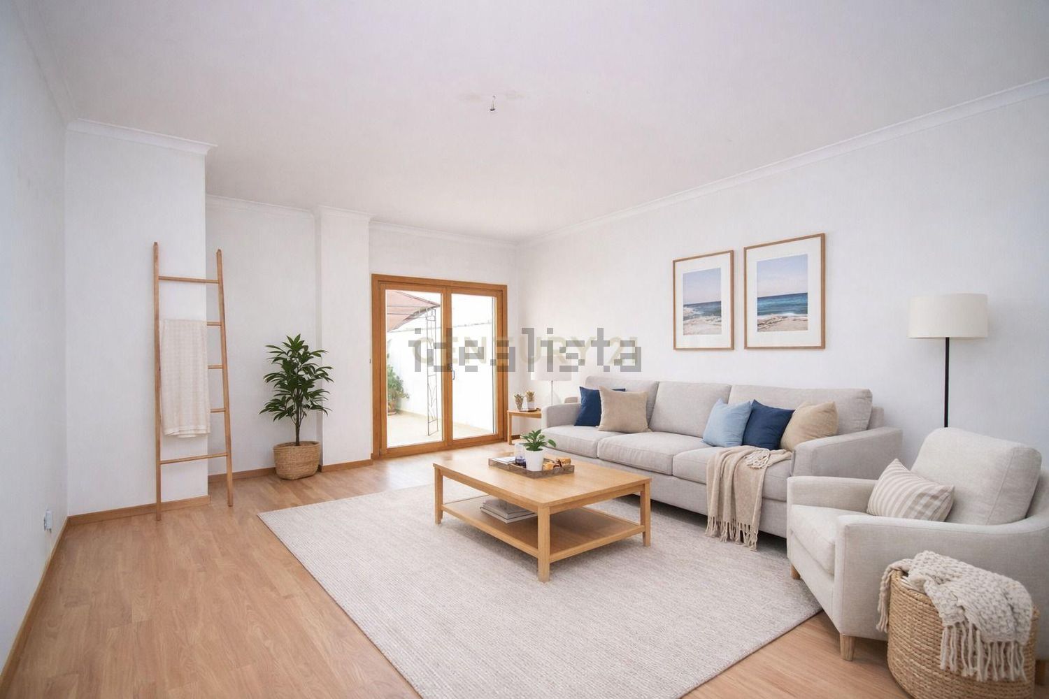 出租公寓 t2在Rua Manuel Alfredo Tito Morais, 10 - 客厅