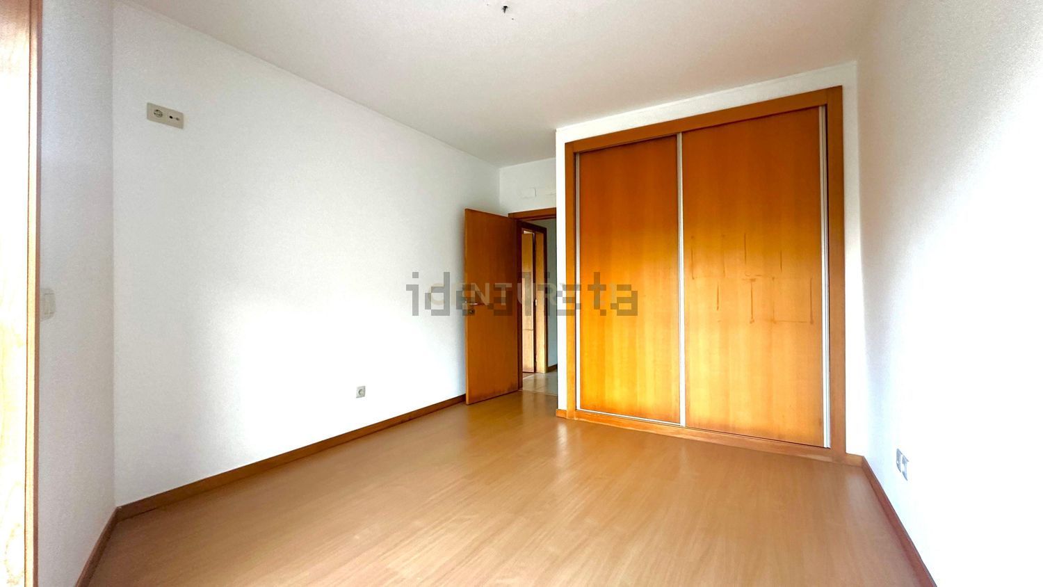 公寓 t4出售在Avenida Natália Correia - 居住