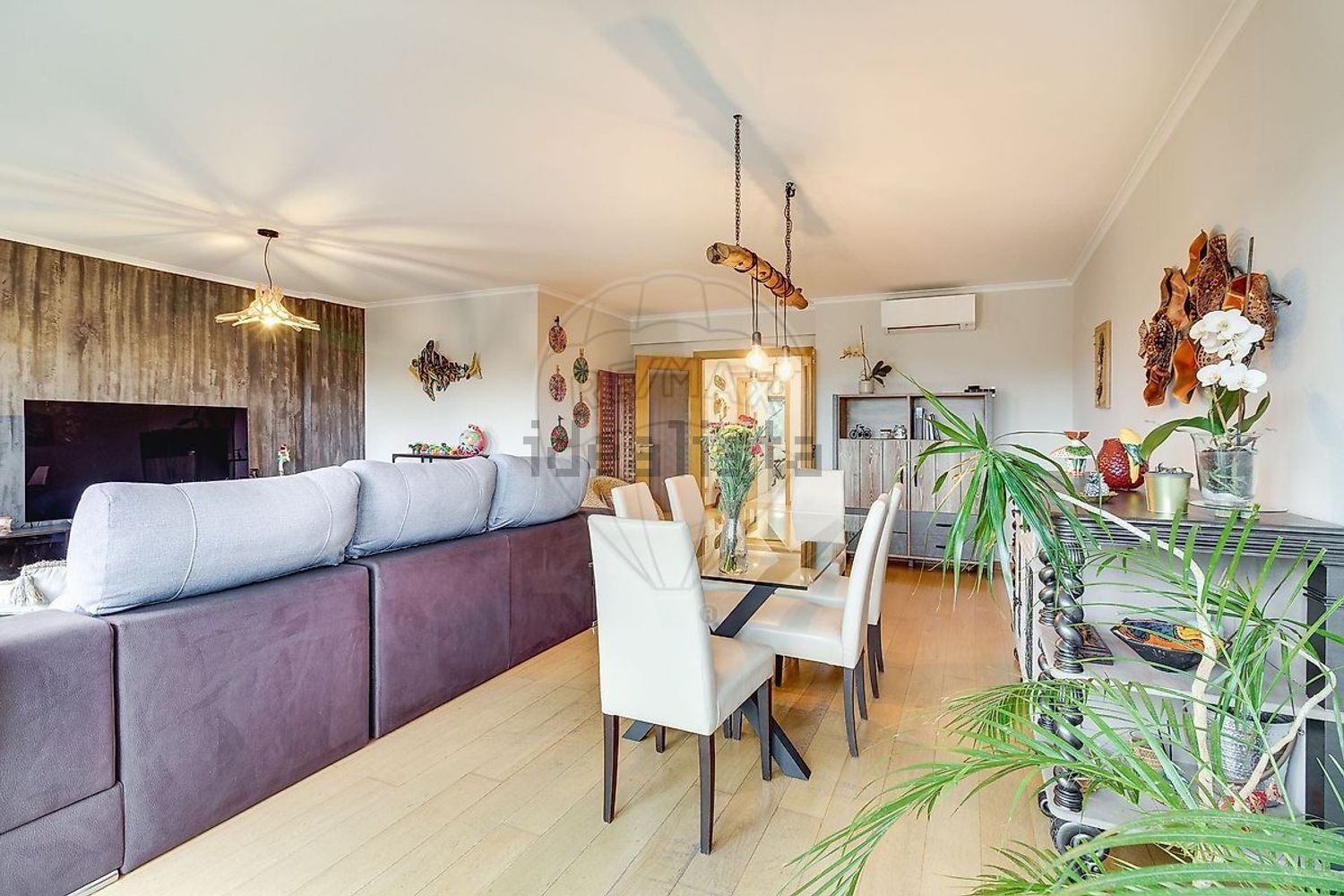 公寓 t3出售在Avenida Marechal Gomes da Costa - 客厅