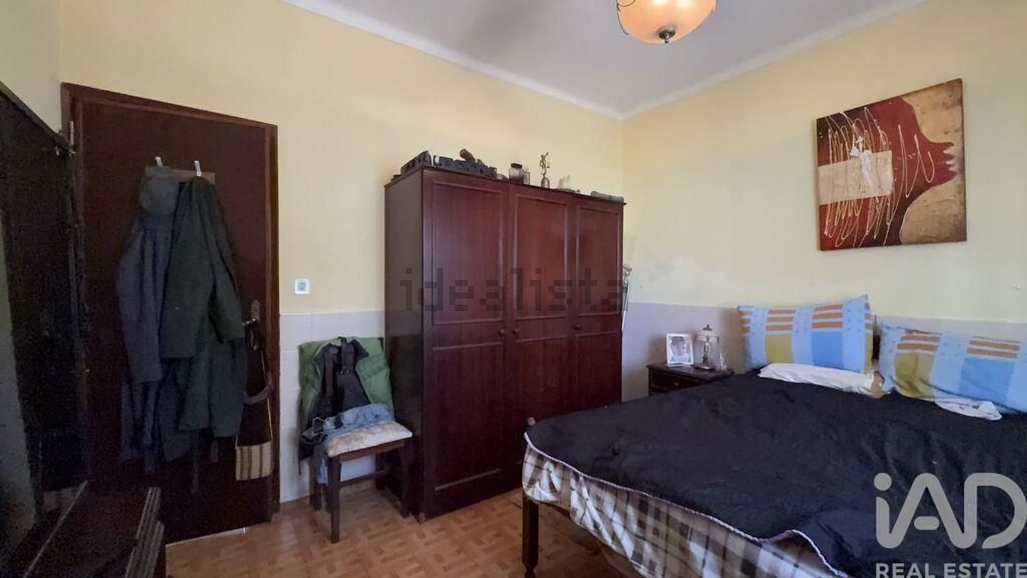 小楼房或独栋别墅出售在Alhos Vedros - 卧室