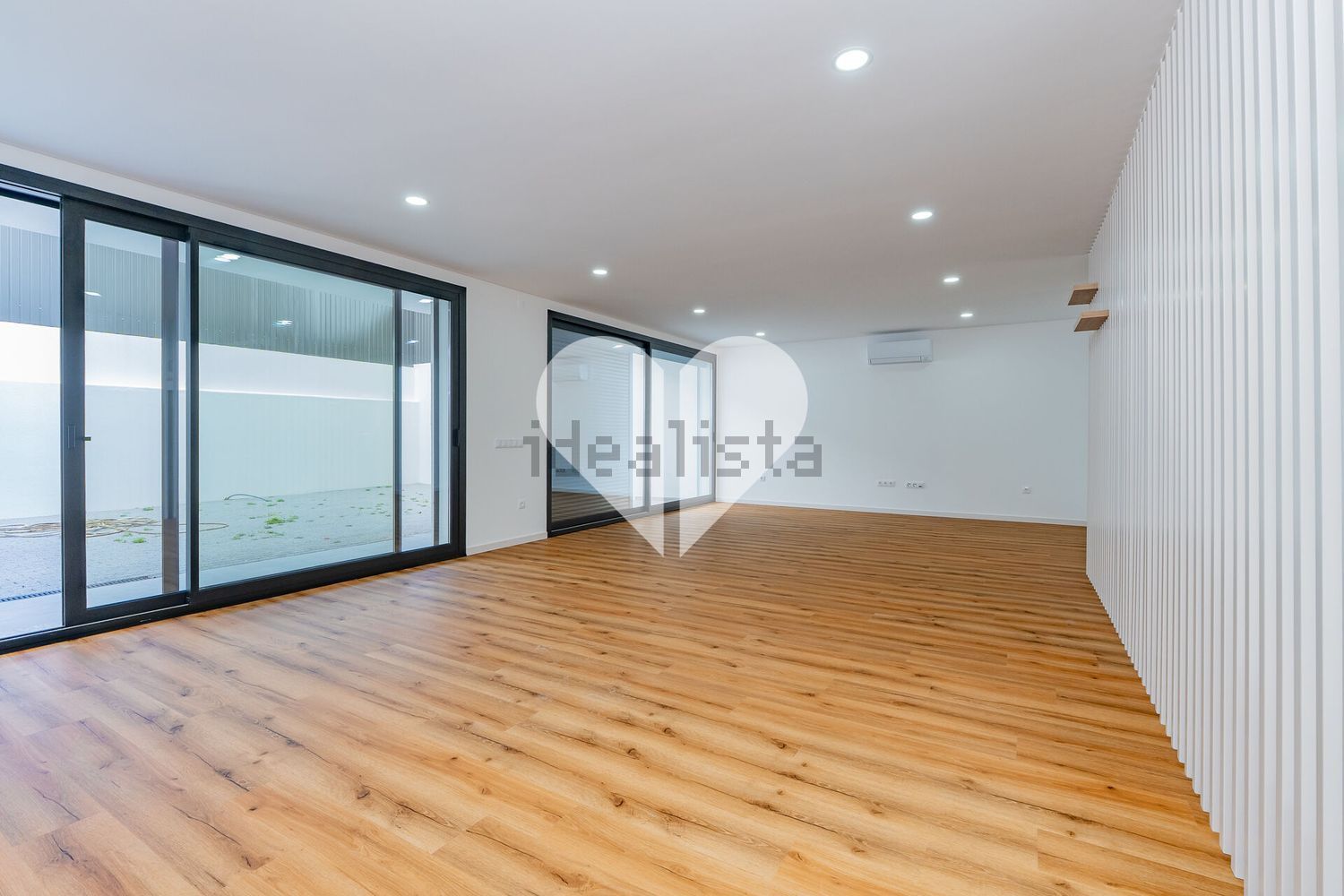 小楼房或独栋别墅出售在Santa Iria de Azoia - São João da Talha - Bobadela - 居住