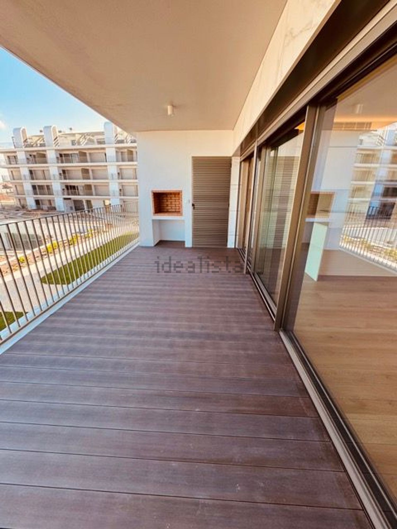 出租公寓 t2在Avenida 5 de Outubro, 53 - 阳台