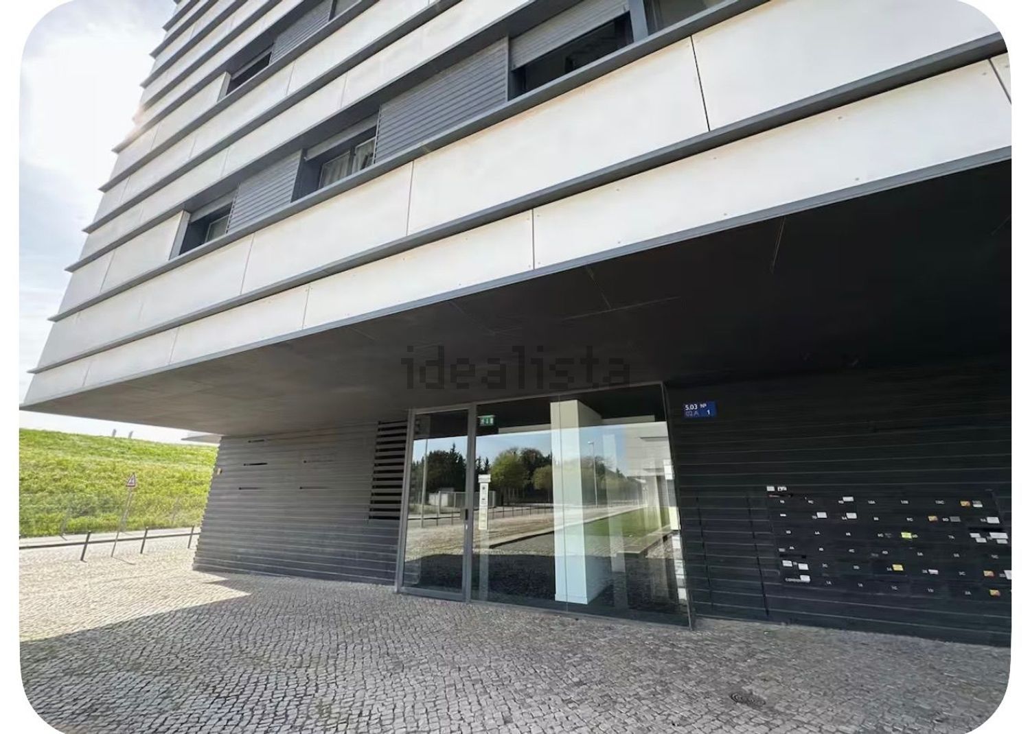 出租小楼房或独栋别墅在Rua do Volga, 1 - 外立面