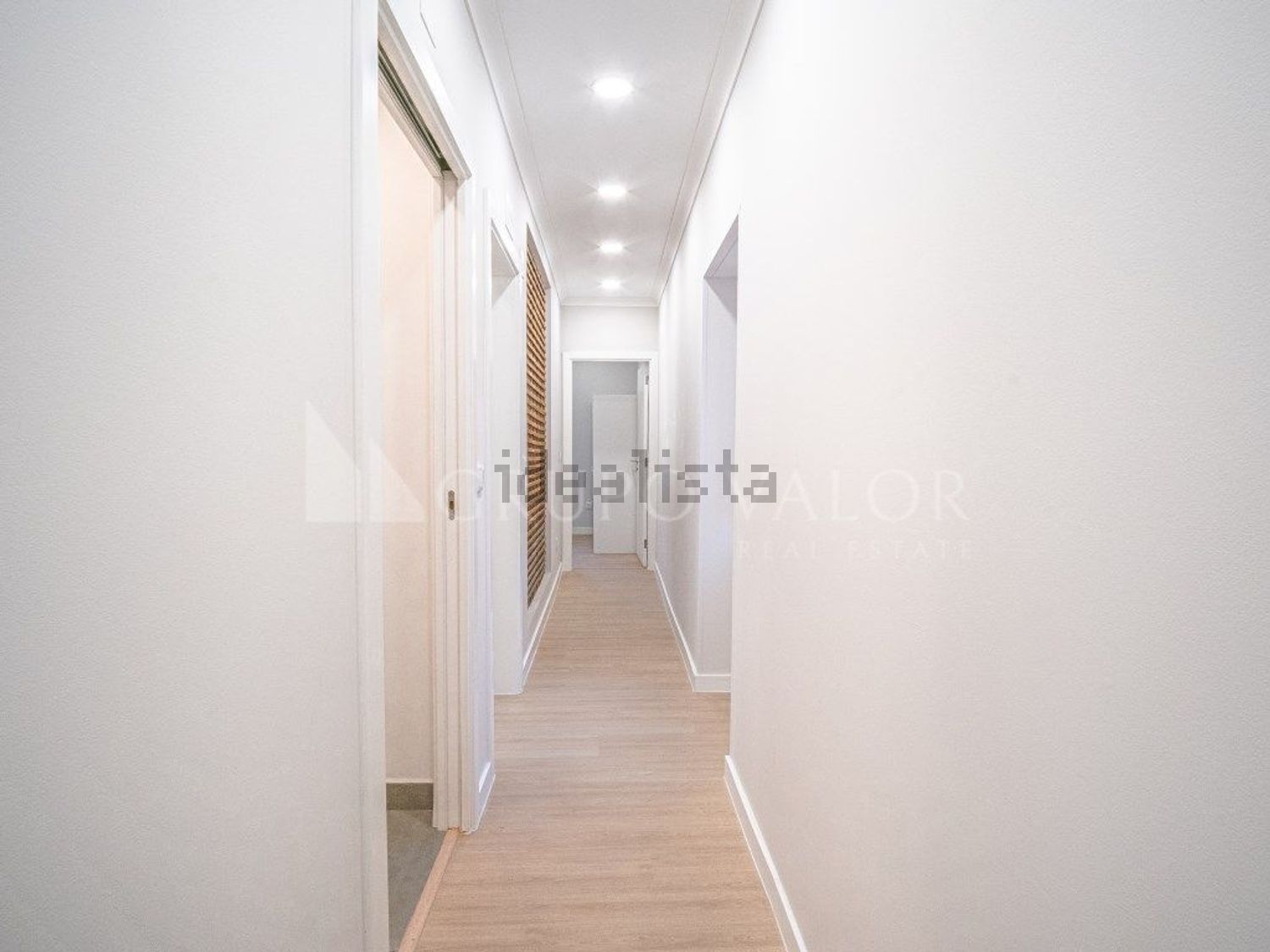 出租公寓 t2在Rua Marquês Viana, 29 - 过道