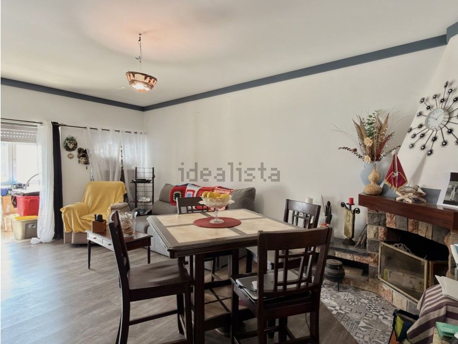 小楼房或独栋别墅出售在Rua Bernardo Martins - 客厅