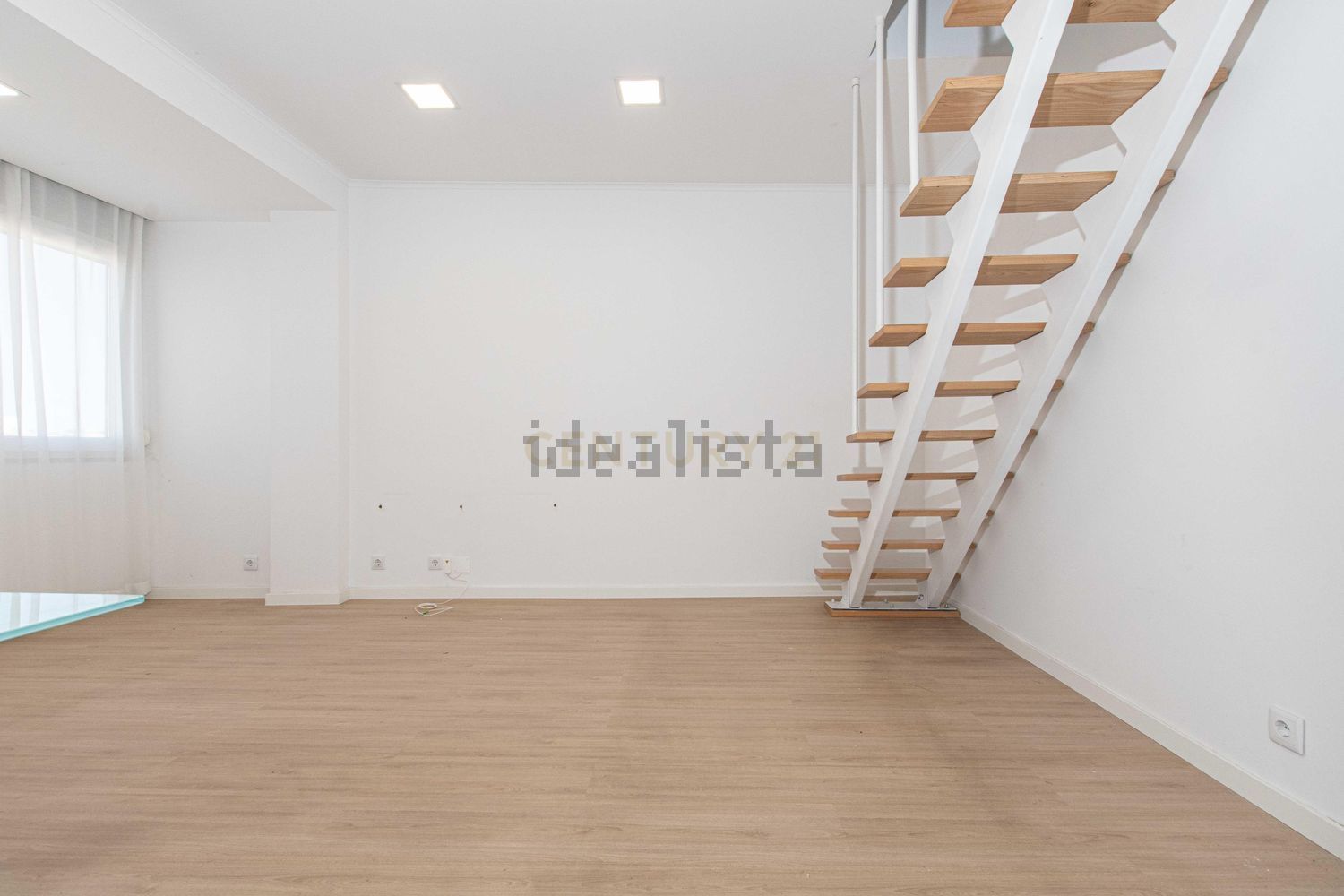 出租公寓 t2在Rua Mestre Roque Gameiro, 8 - 详情