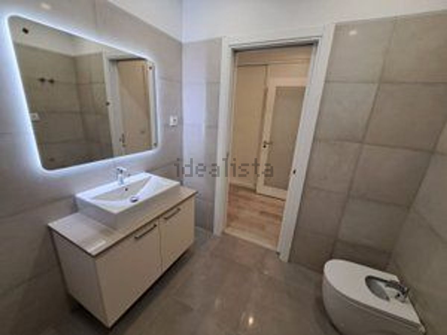 公寓 t3出售在Rua Henrique Campos - 卫生间