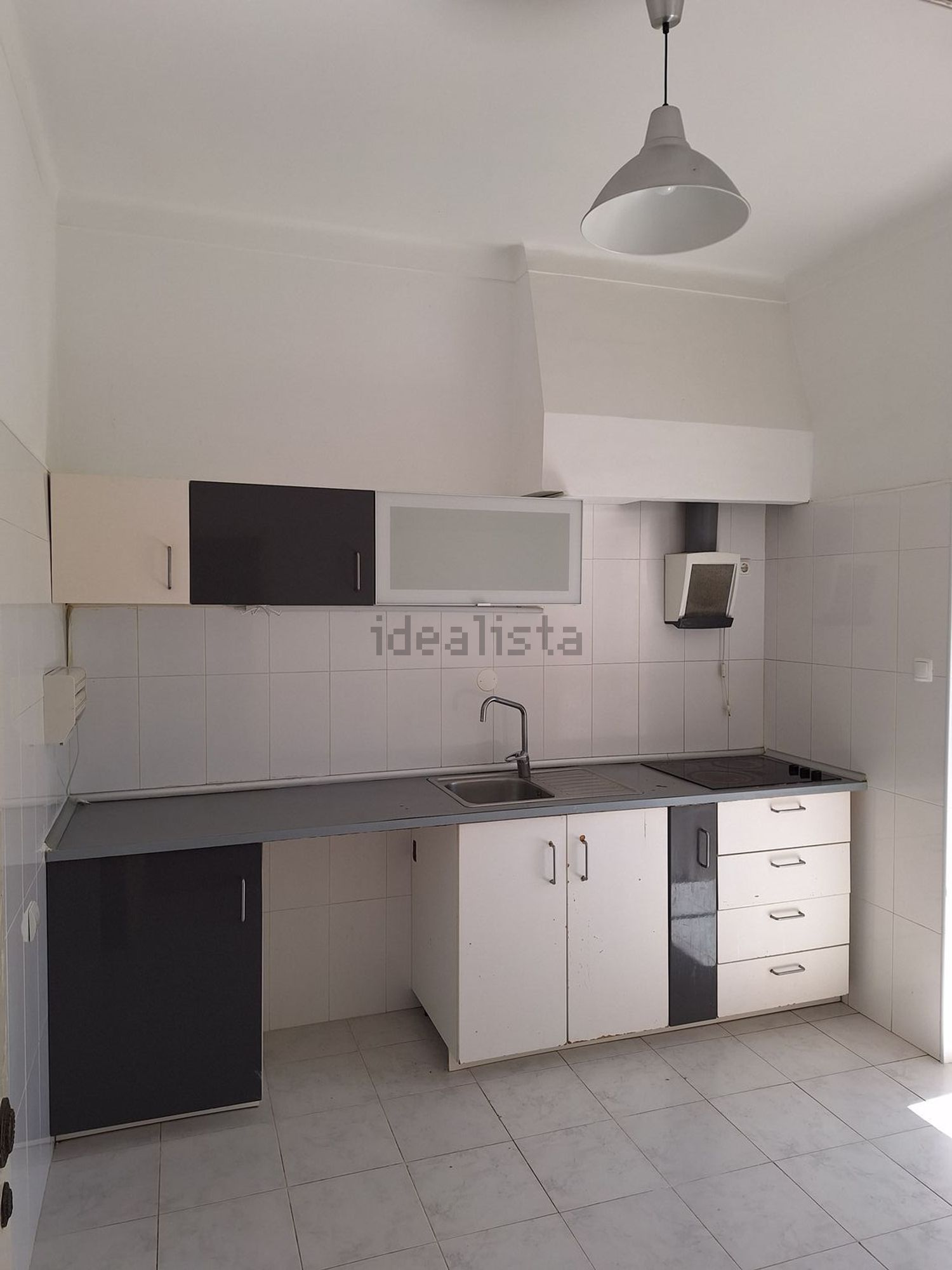 出租公寓 t4在Avenida Primeiro de Maio, 46 - 厨房