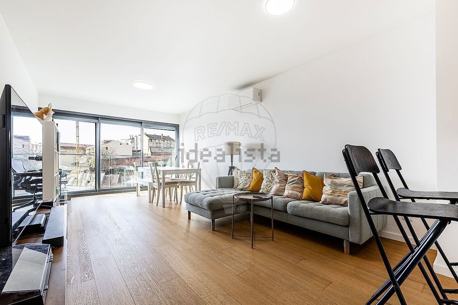 公寓 t2出售在Rua de Santa Engrácia - 客厅