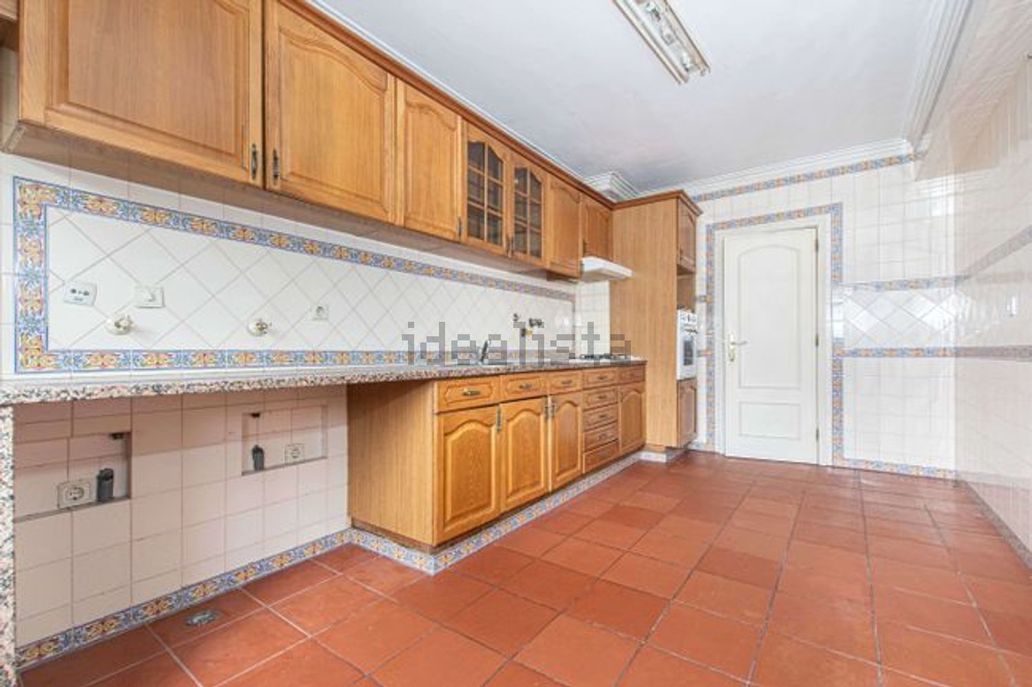 公寓 t4出售在Estrada Águas Livres - 厨房