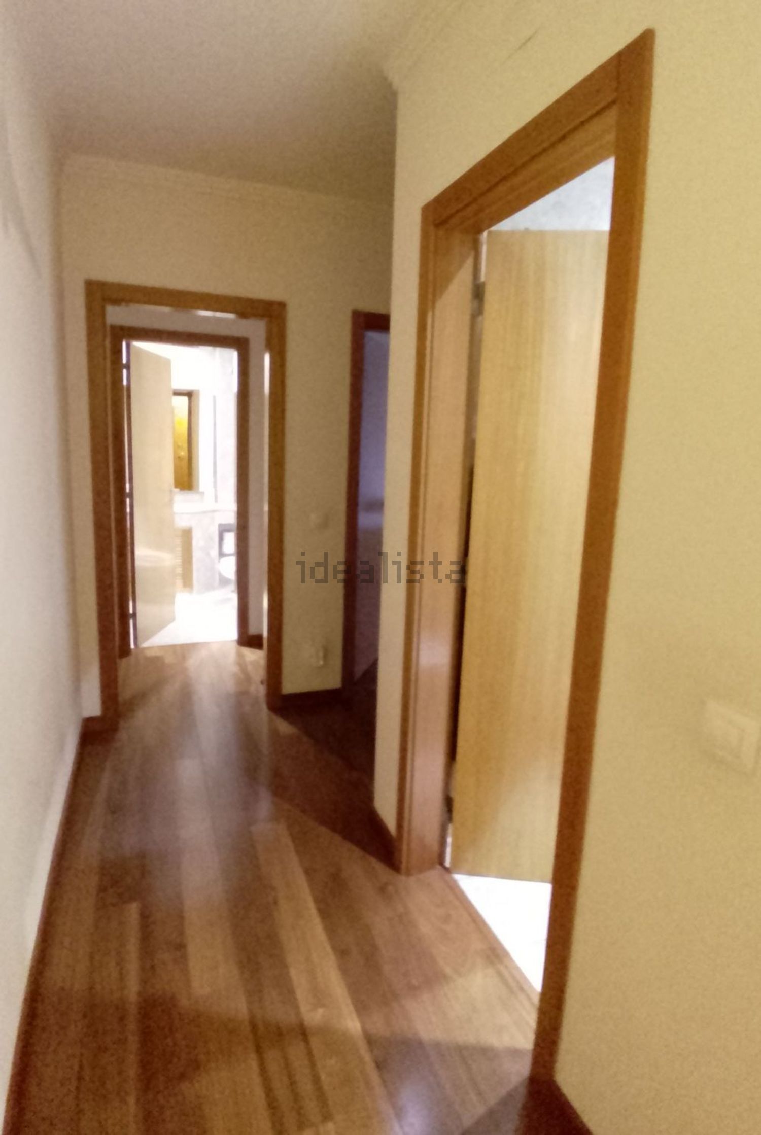 出租公寓 t3在Rua Carlos Reis, 7 - 过道