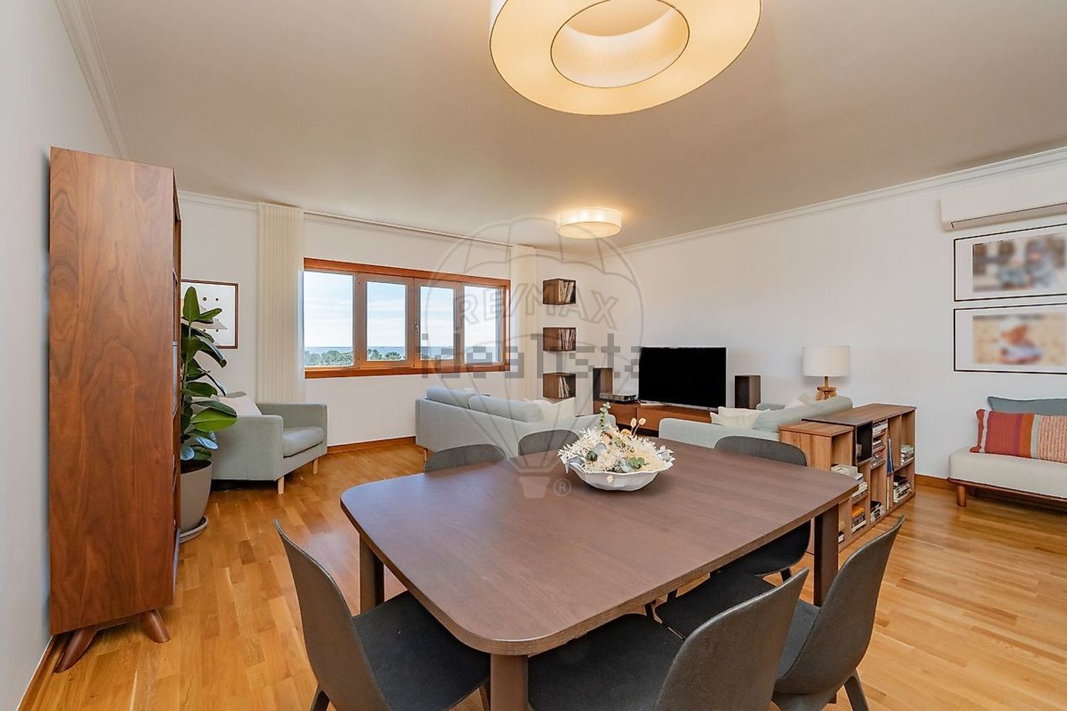 公寓 t4出售在Rua Amália Rodrigues - 客厅