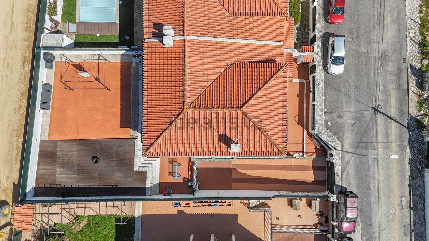 双拼别墅出售在Rua Primeiro de Maio, 3 - 视线