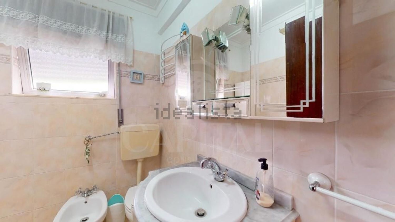 小楼房出售在Rinchoa - 卫生间