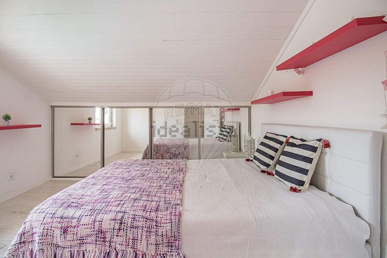 小楼房或独栋别墅出售在Estrada do Cabo da Roca - 卧室