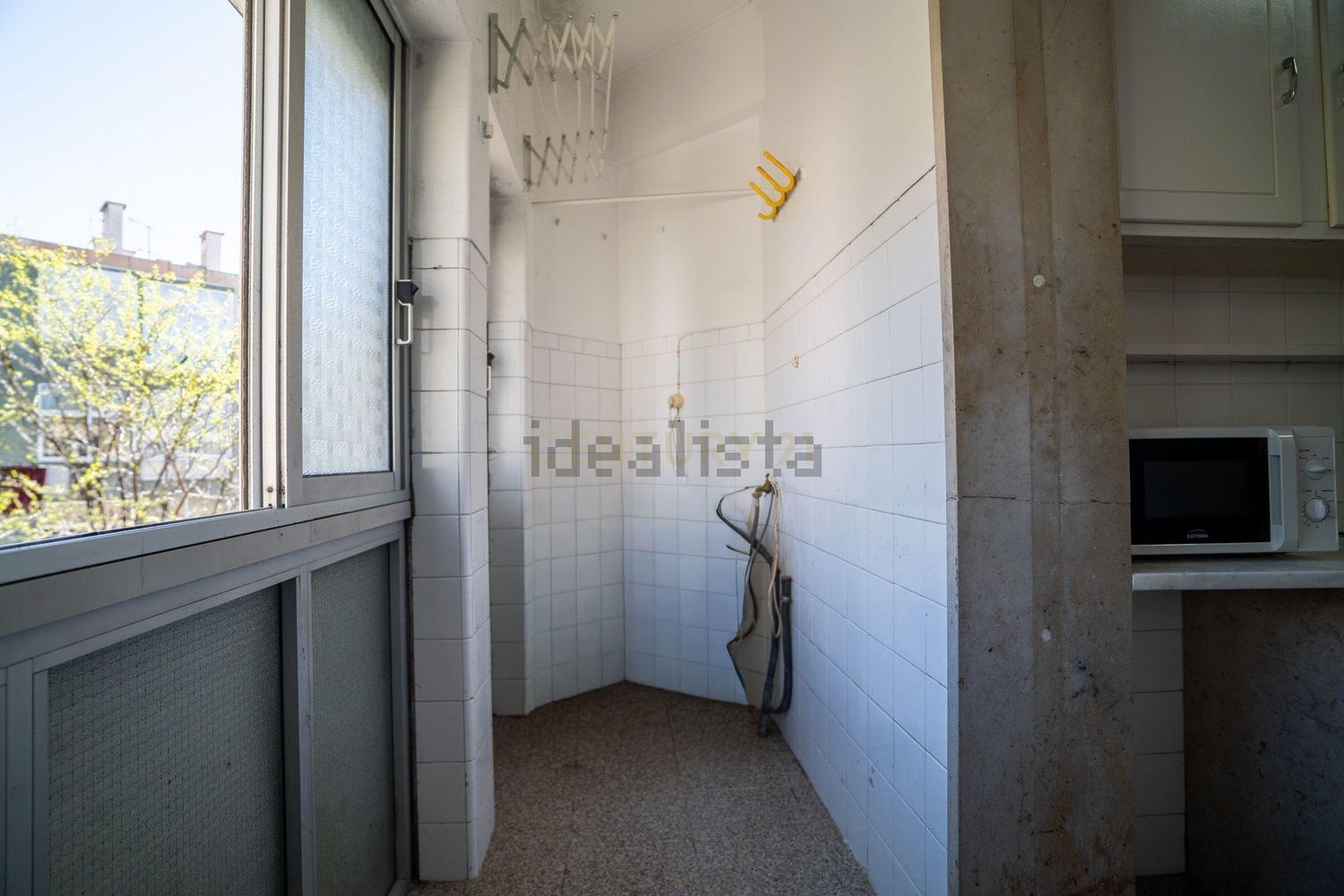 公寓 t2出售在Avenida dos Combatentes da Grande Guerra s/n - 过道