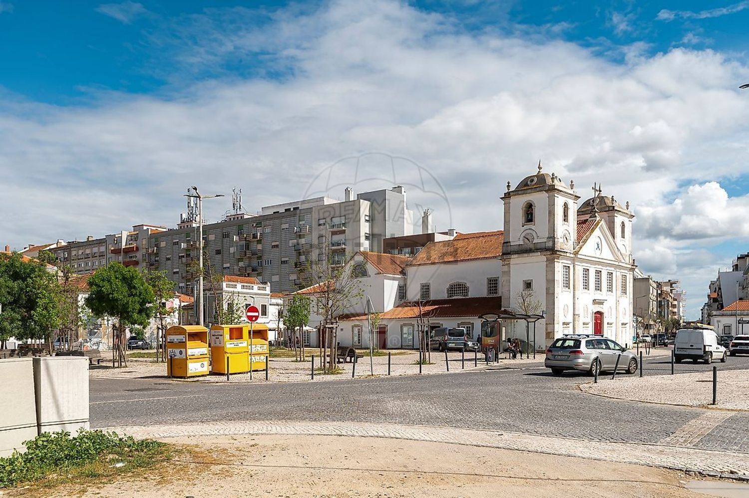 公寓 t3出售在Rua Almirante Reis - 照片