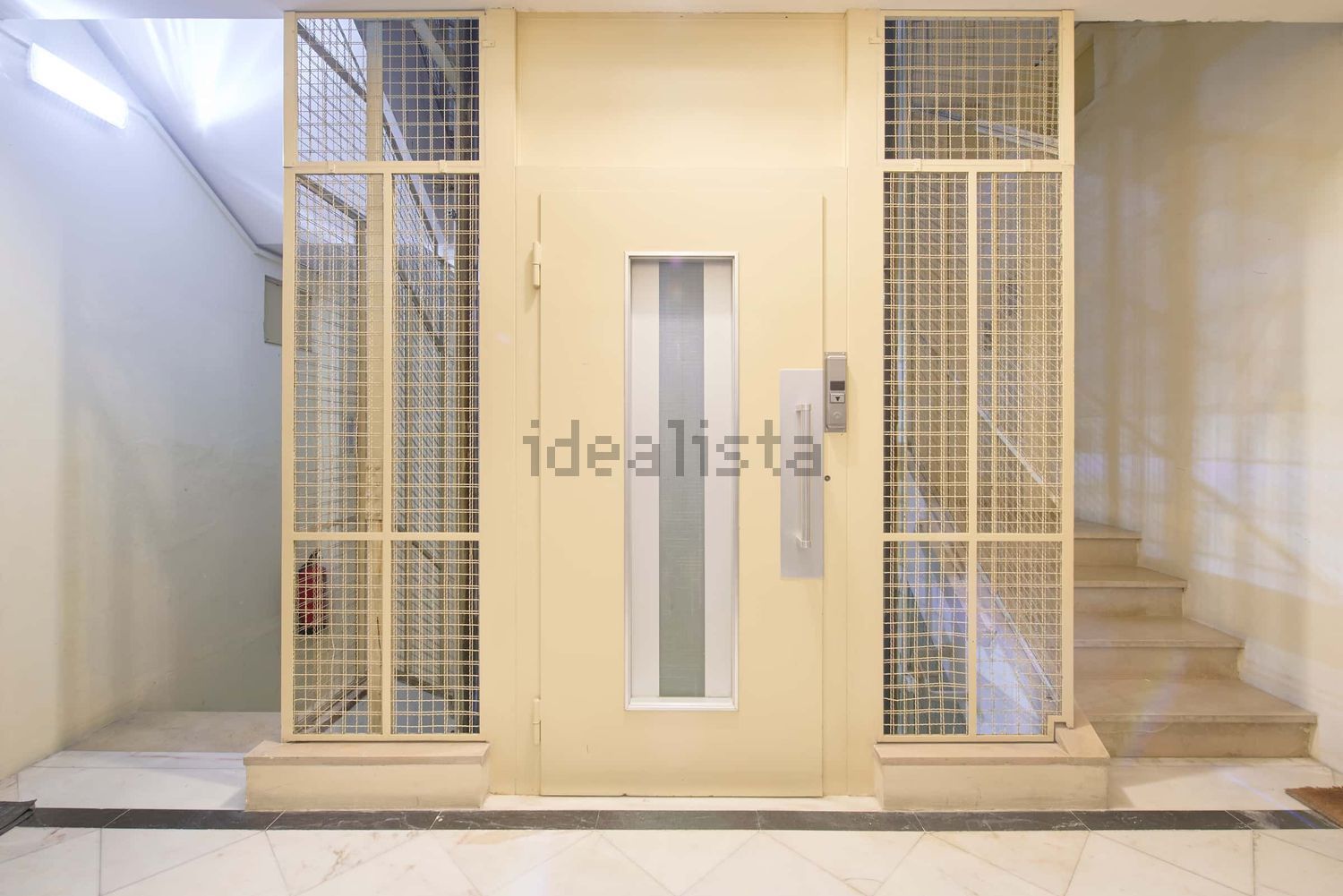 出租房间在Rua Actor António Silva, 3 - 照片