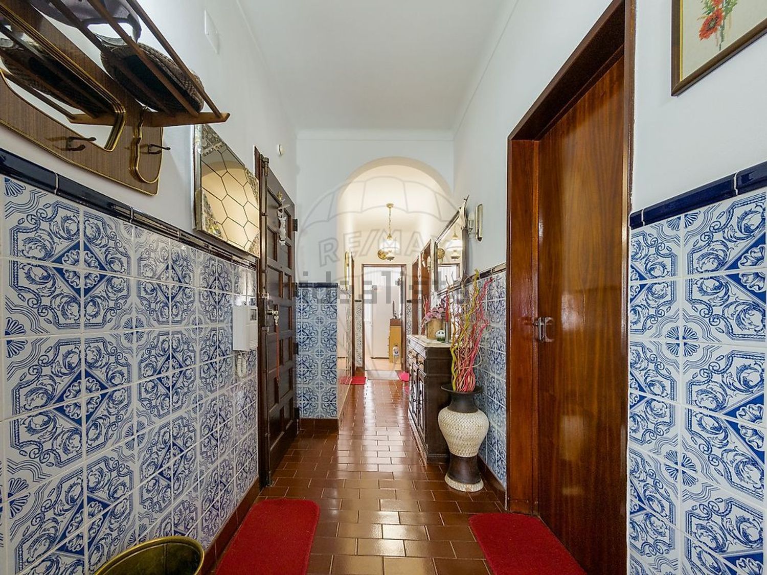 公寓 t2出售在Rua Infante Dom Henrique - 过道