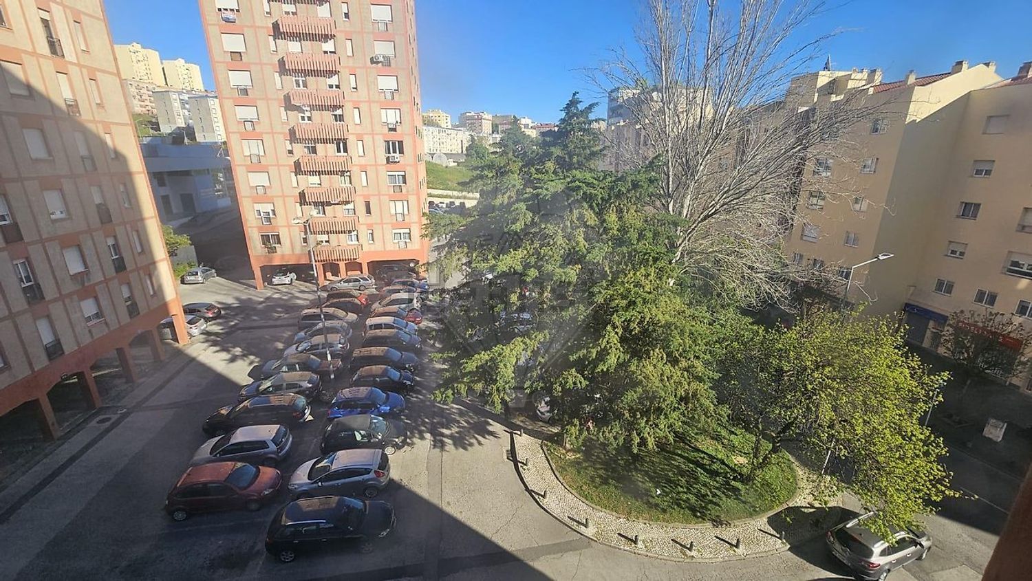 公寓 t2出售在Praceta Marquês do Alegrete - 视线