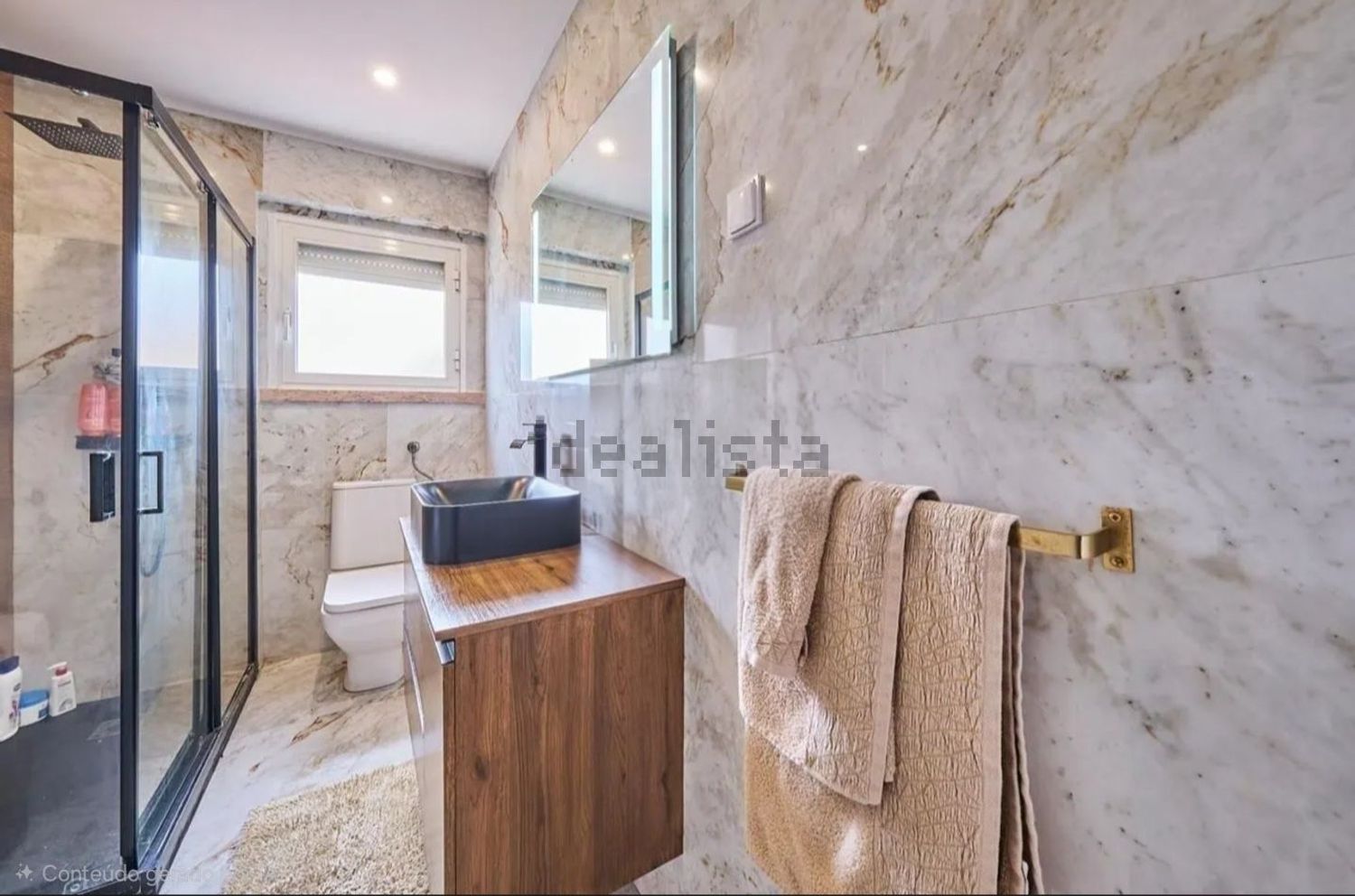 出租公寓 t3在Largo José da Silva Chaves, 5 - 卫生间