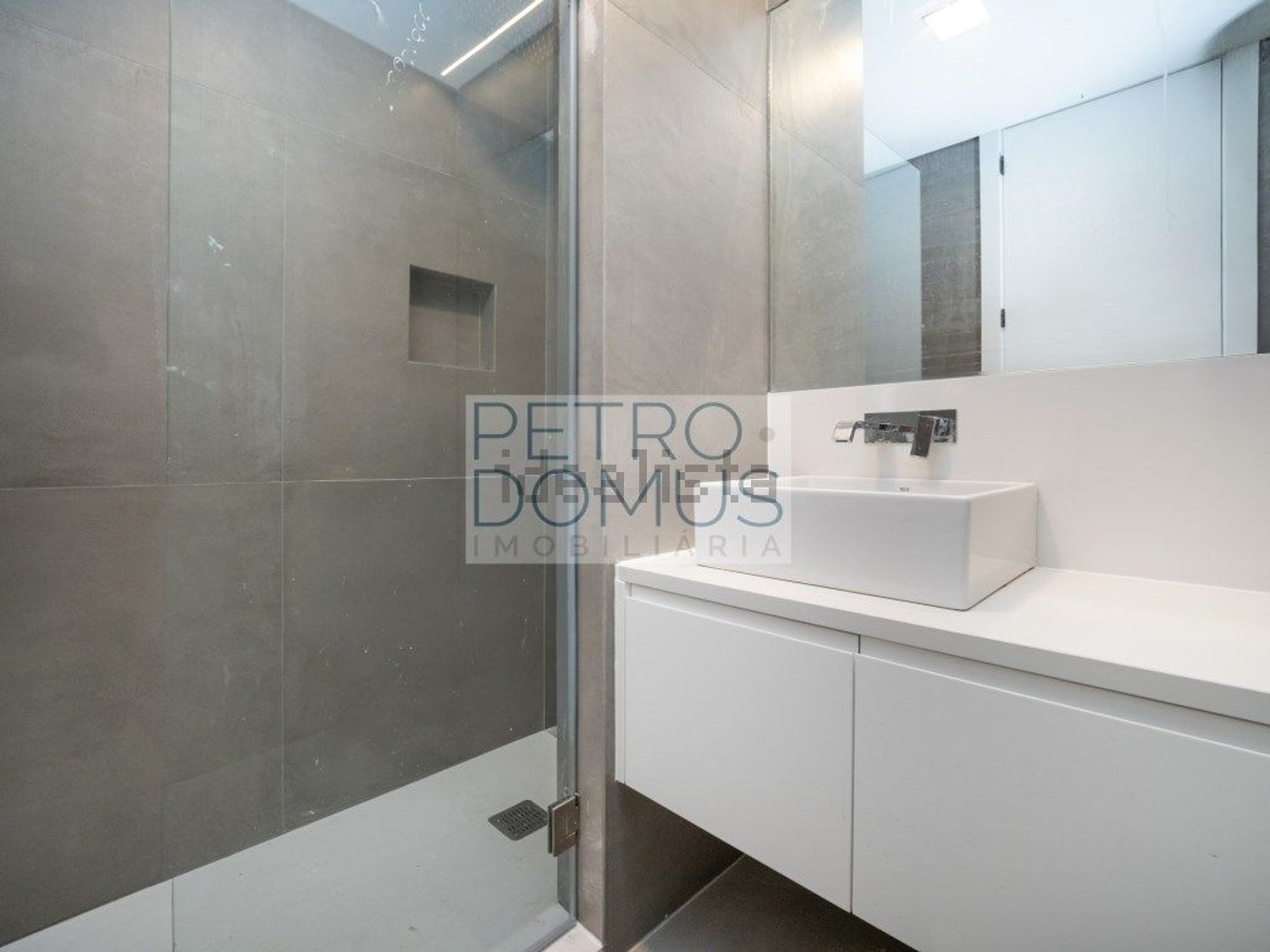 公寓 t2出售在Rua Padre Francisco António Ferreira - 卫生间