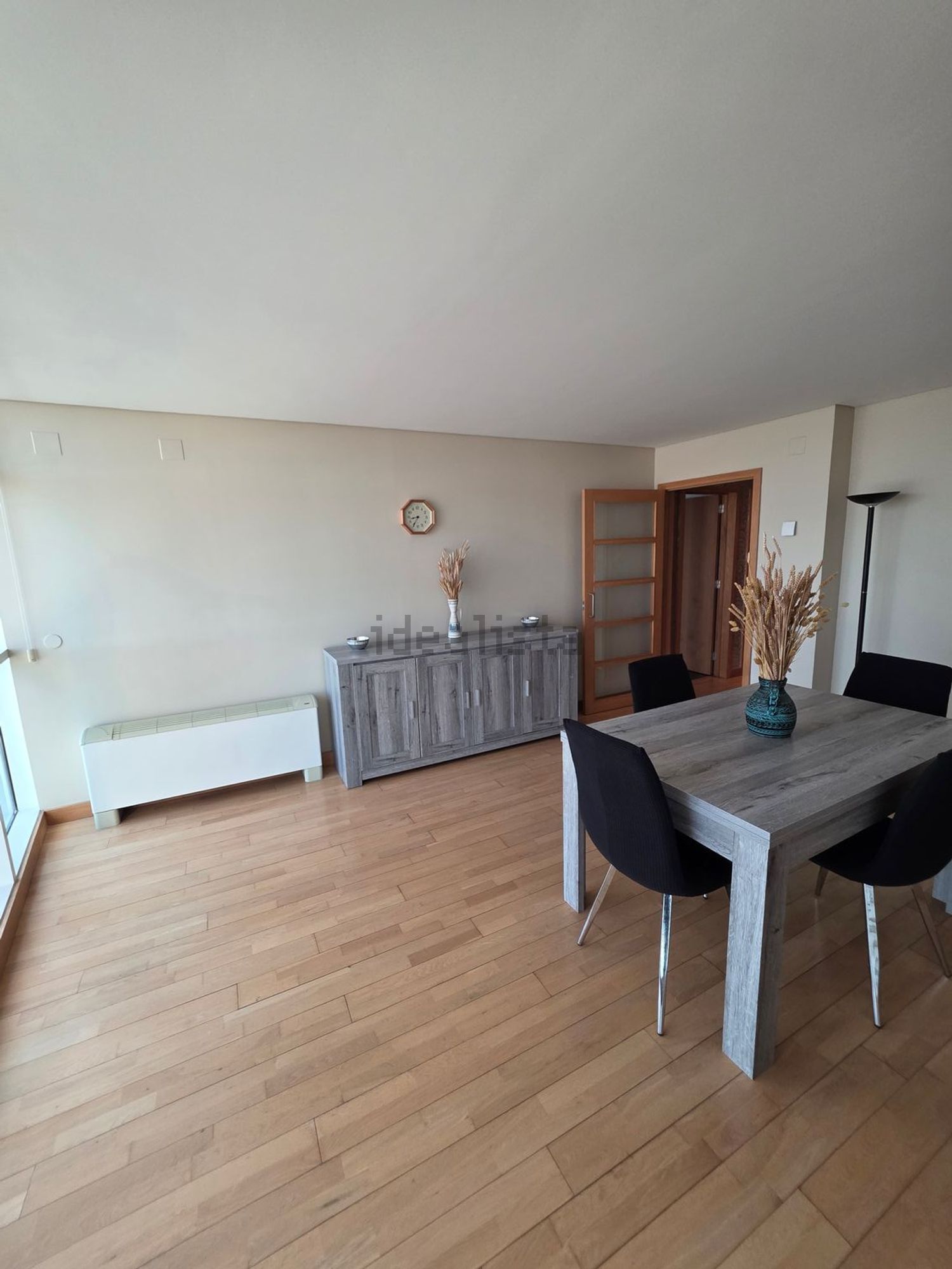 出租复式公寓在Avenida do Índico - 餐厅