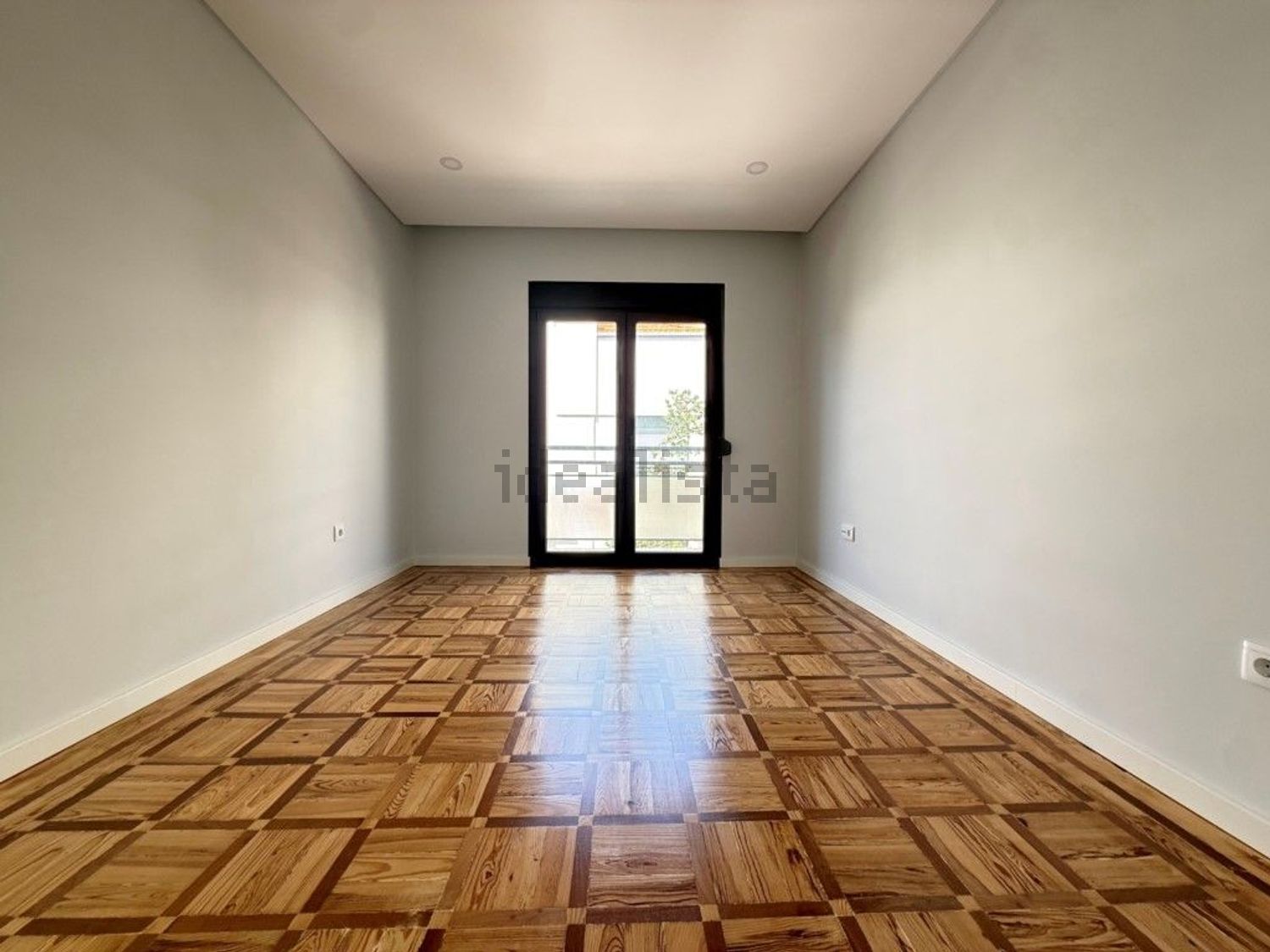 出租公寓 t3在Rua Capitão Leitão, 77 a - 居住