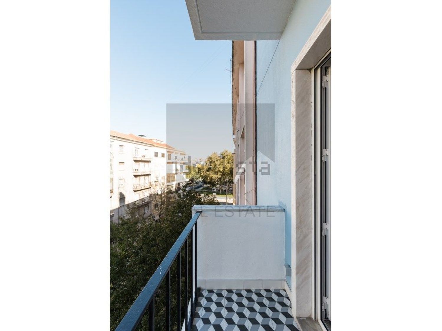 出租公寓 t2在Avenida General Roçadas, 70 C - 阳台