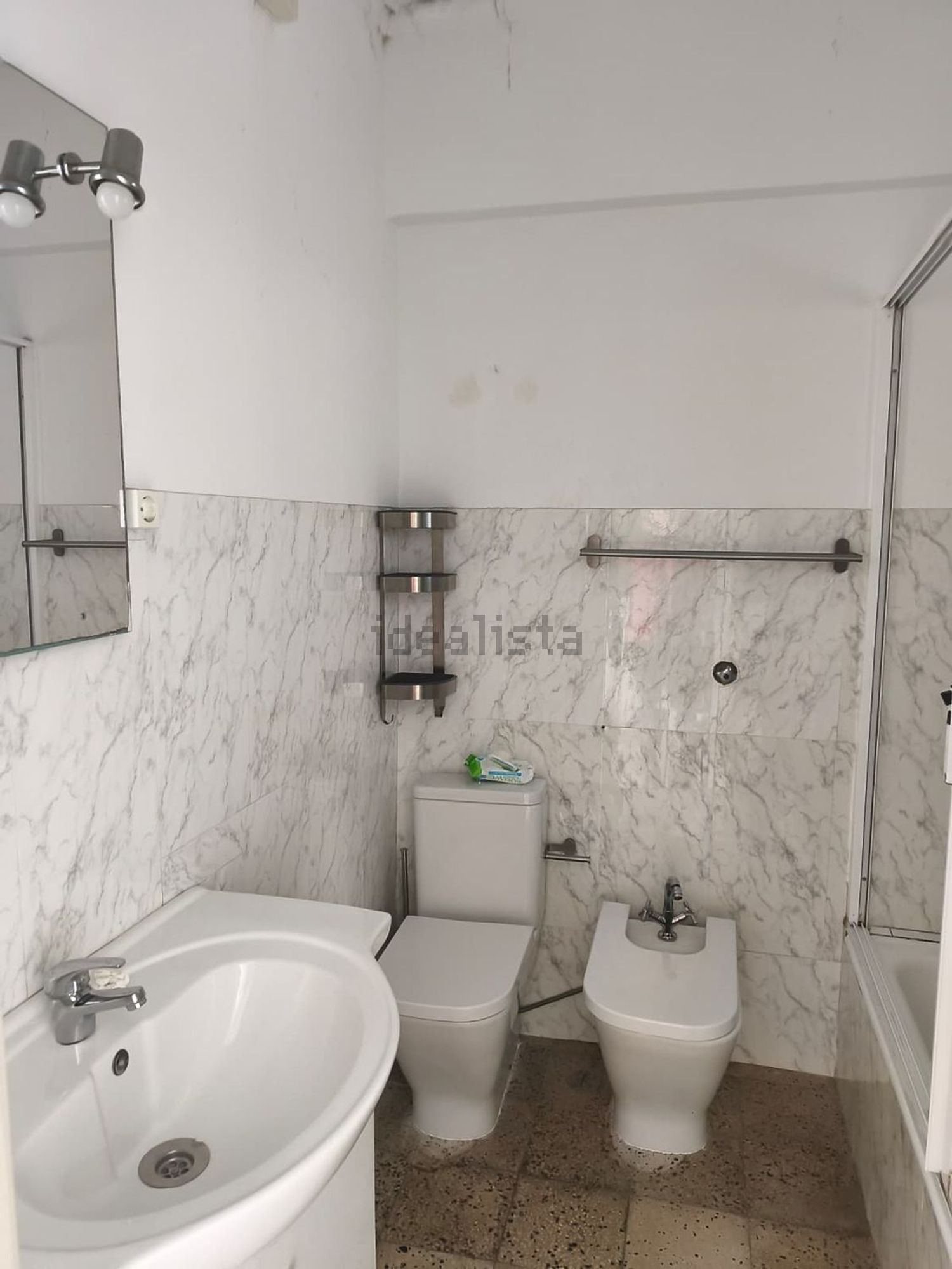 出租公寓 t2在Rua Padre Manuel Gomes Himalaia, 4 - 卫生间