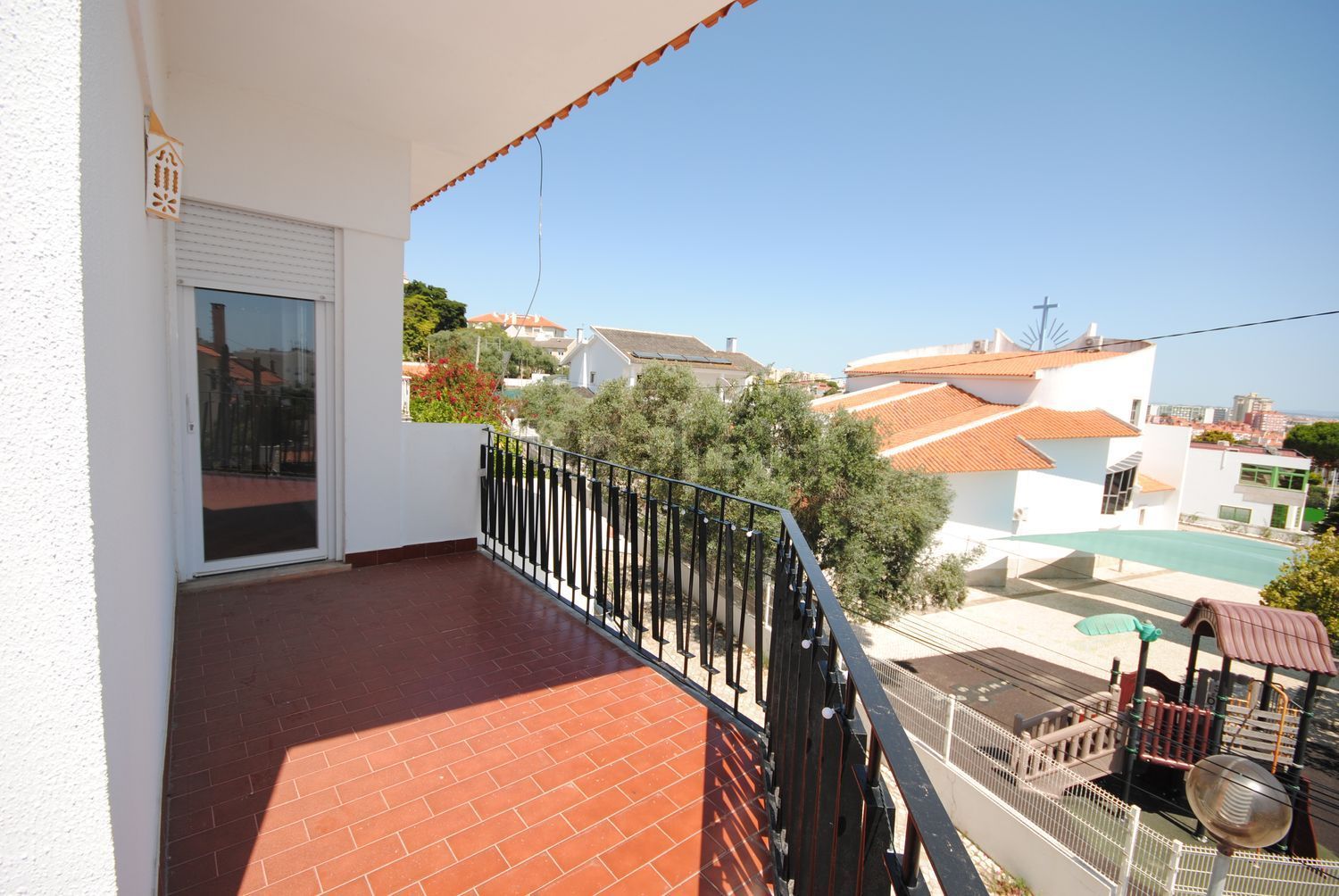 出租小楼房在Rua Dom Luís de Ataíde - 阳台