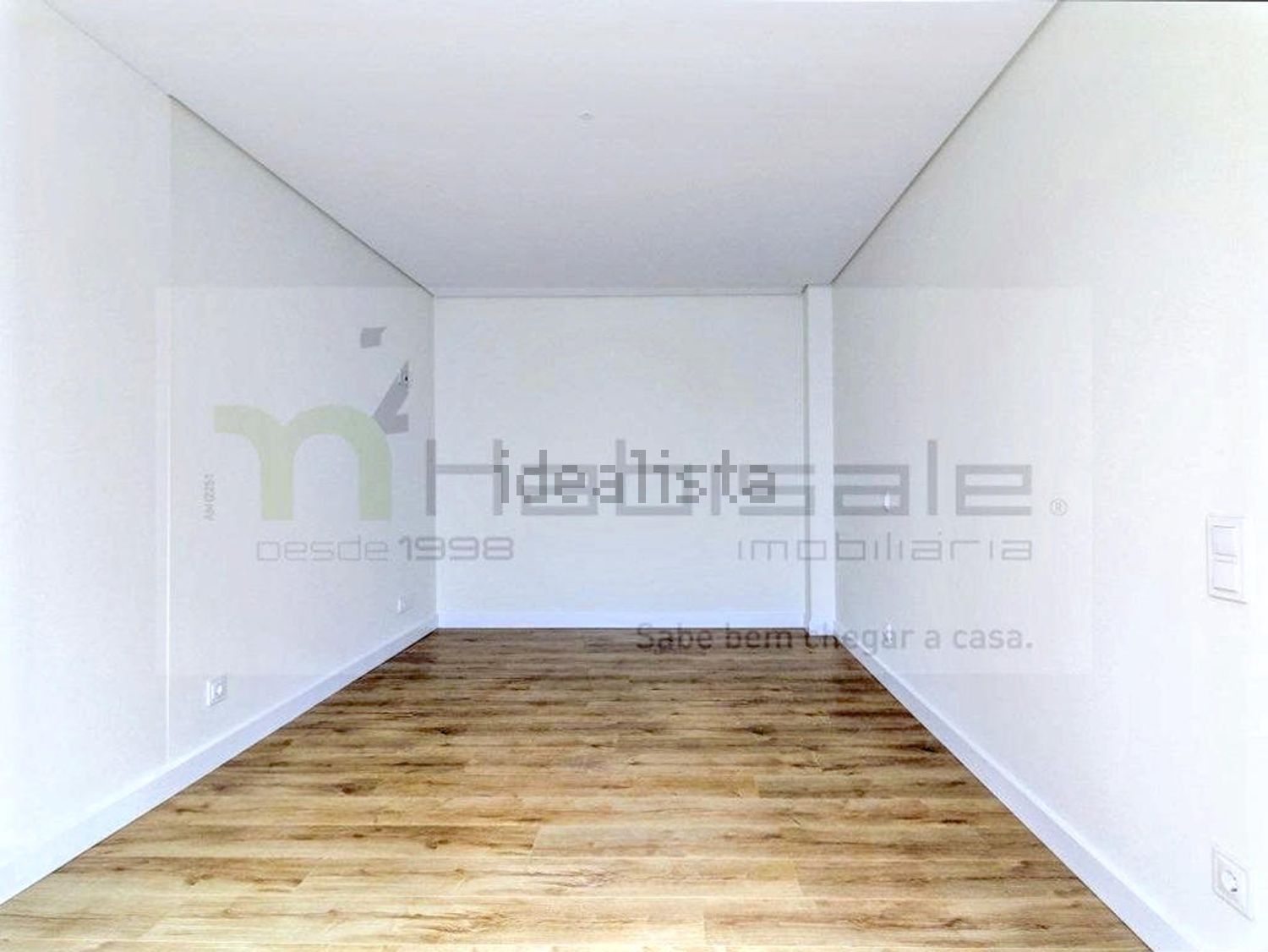 联排别墅出售在Rua Almirante Gago Coutinho, 58 a - 居住