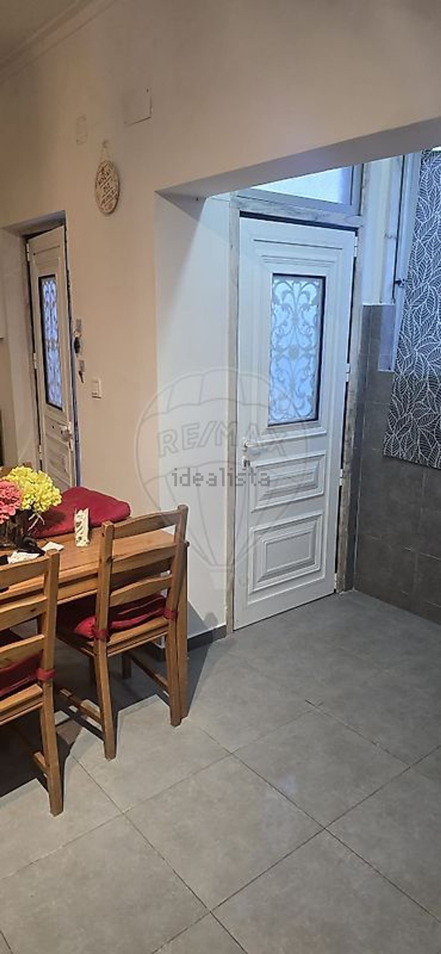 小楼房或独栋别墅出售在Carregado e Cadafais - 照片