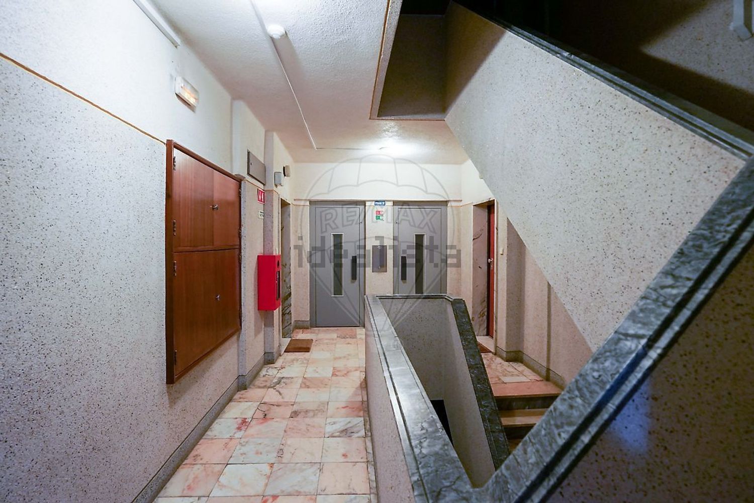 出租公寓 t3在Rua José Afonso - 过道