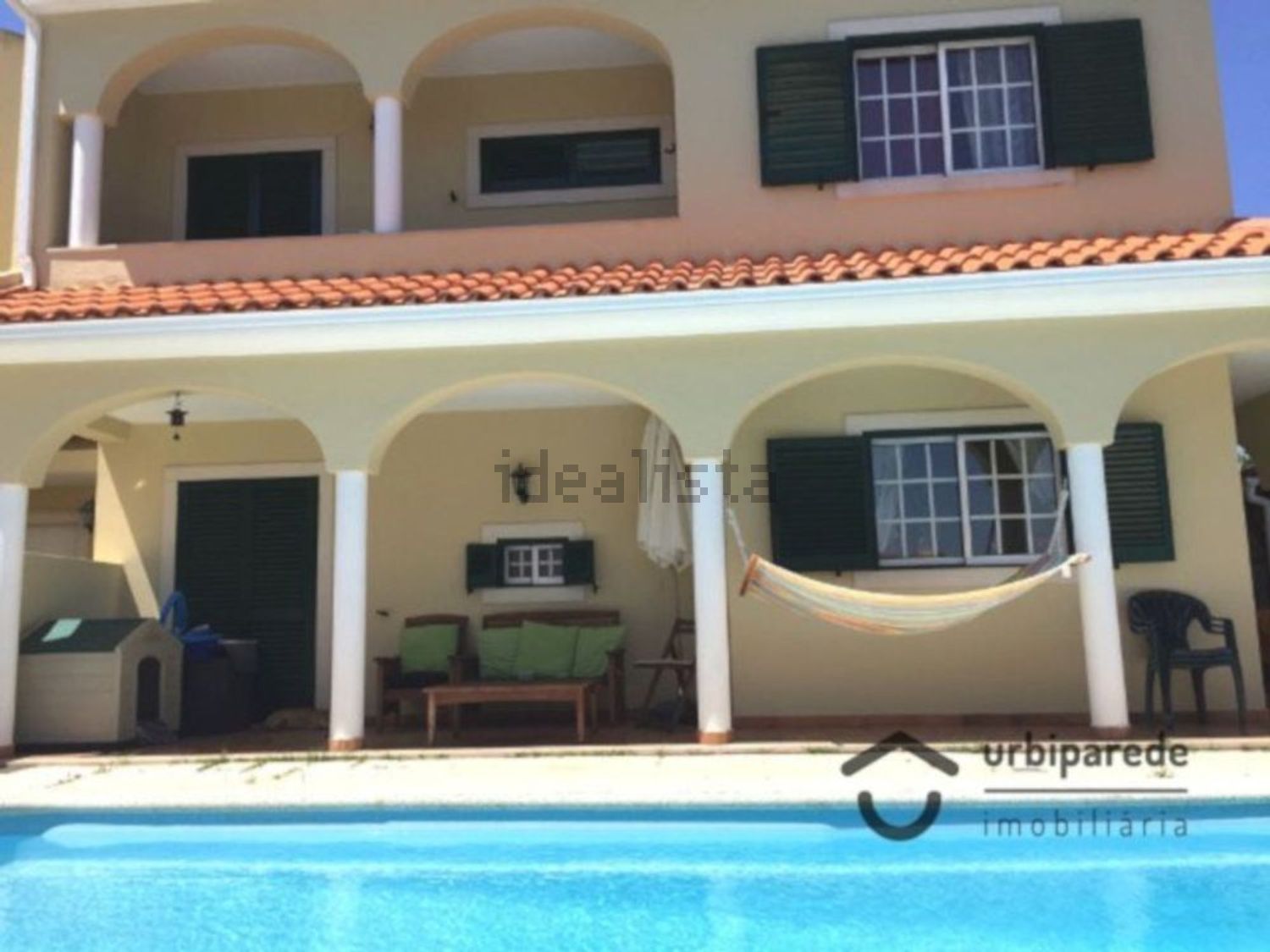 出租小楼房或独栋别墅在Praceta Susana Feitor s/n - 游泳池