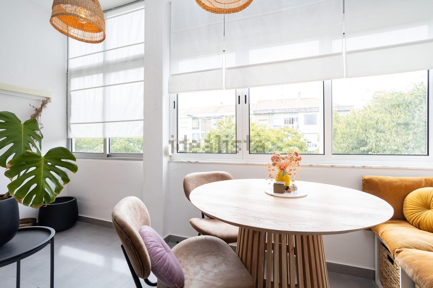 出租公寓 t2在Praceta Doutor Alberto de Araújo, 15 - 客厅